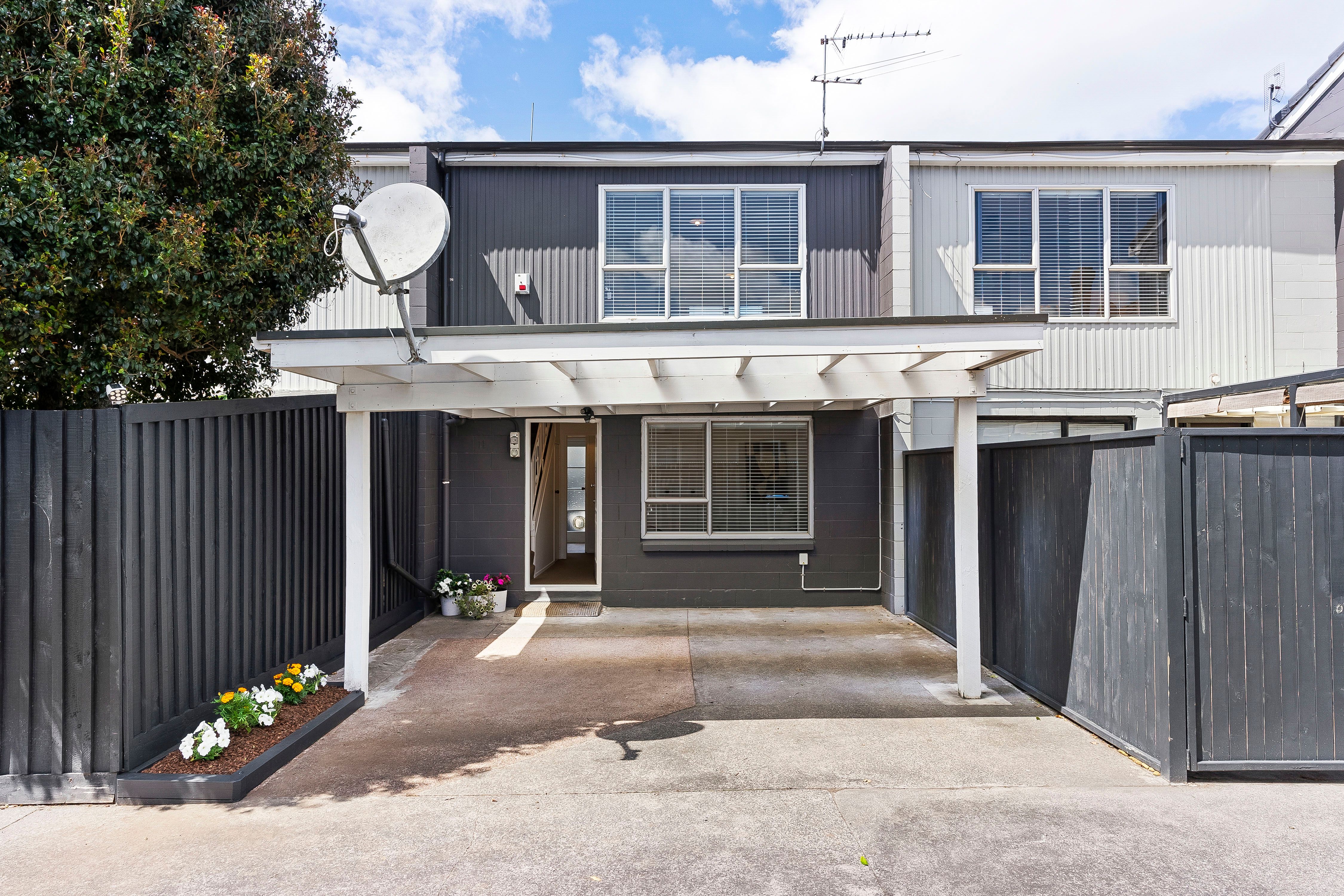 11/57 Point Chevalier Road, Point Chevalier, Auckland City