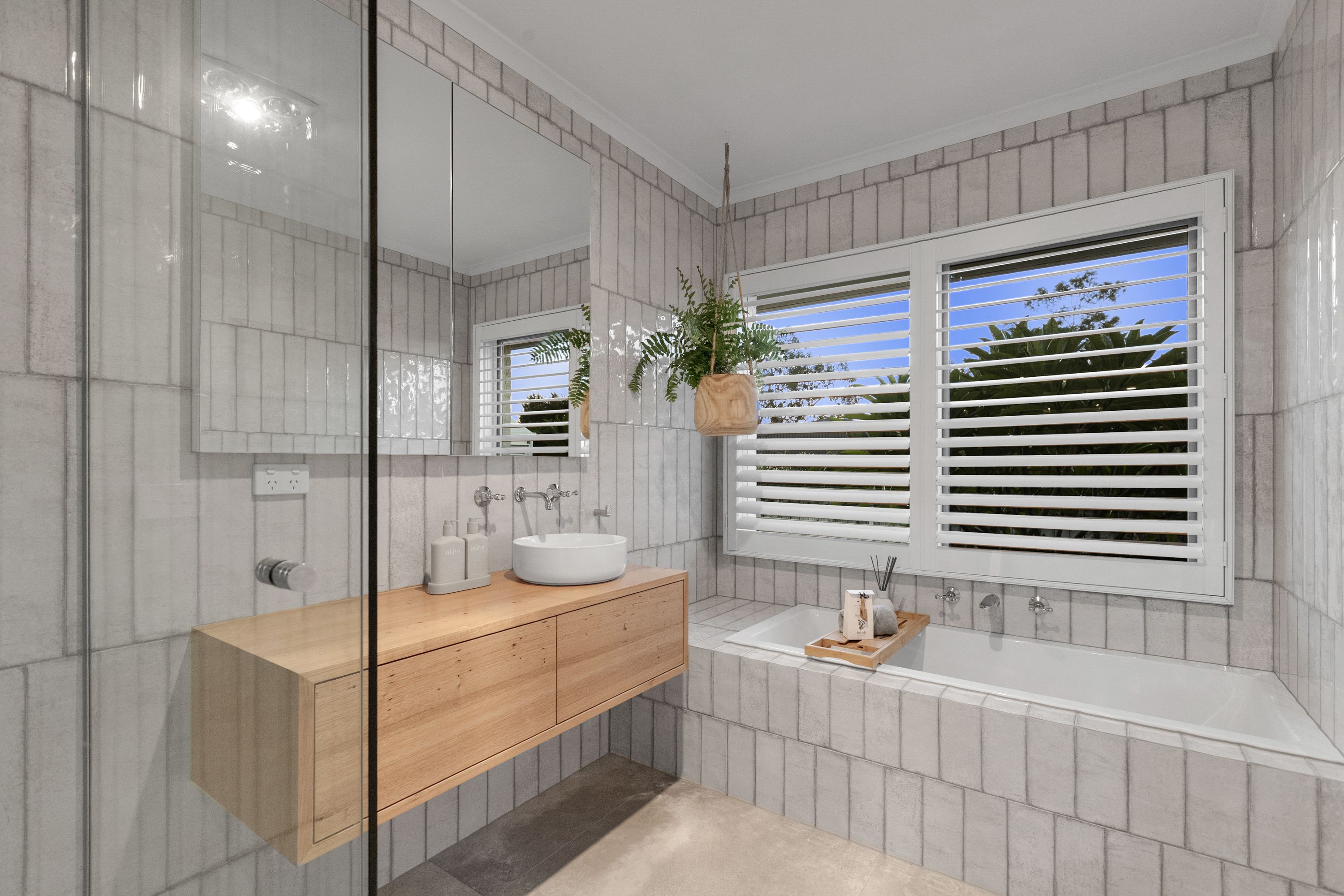 10 Mayfield Rise — photo 24 of 26