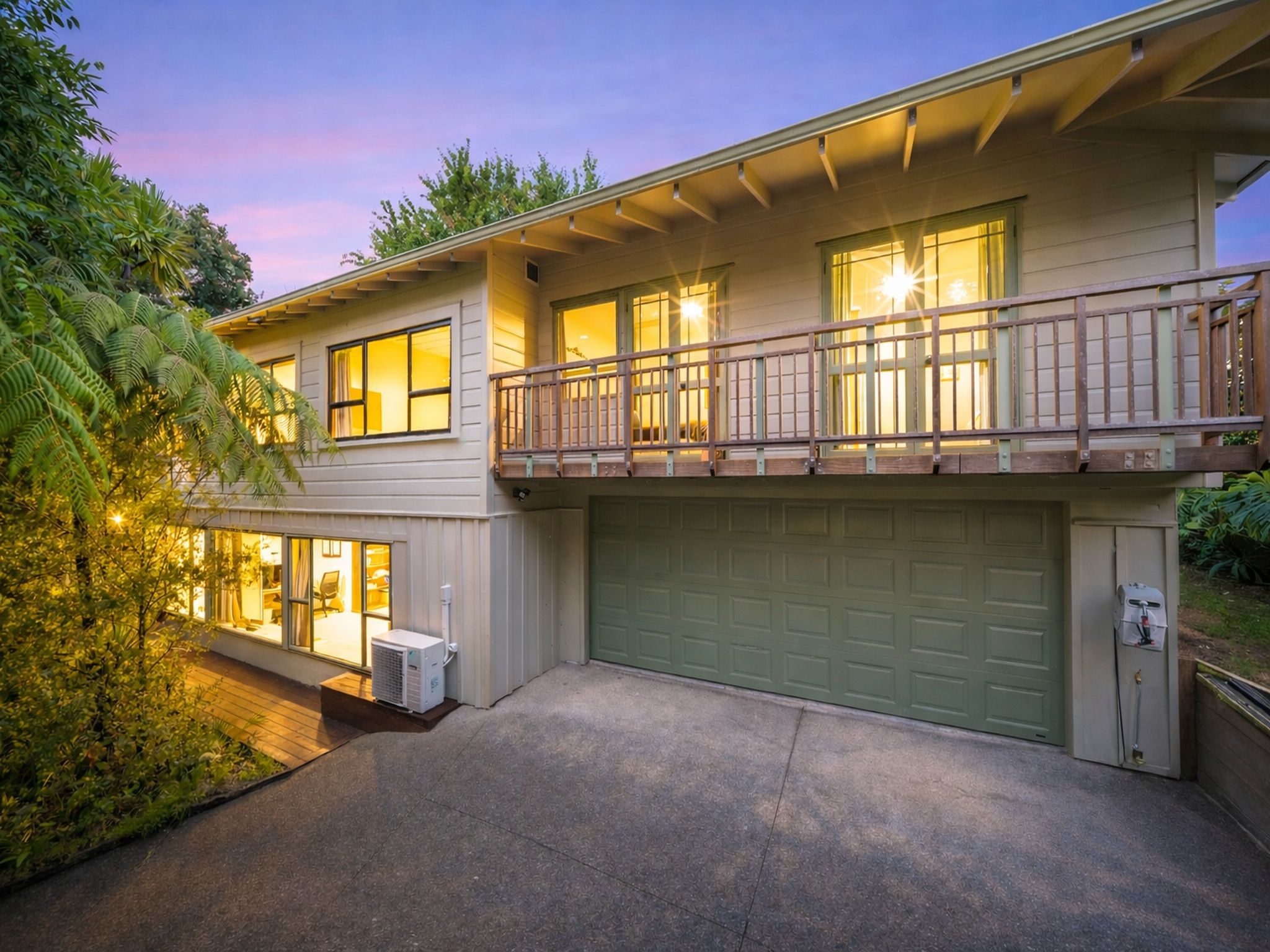 62 Endeavour Street, Blockhouse Bay, Auckland City