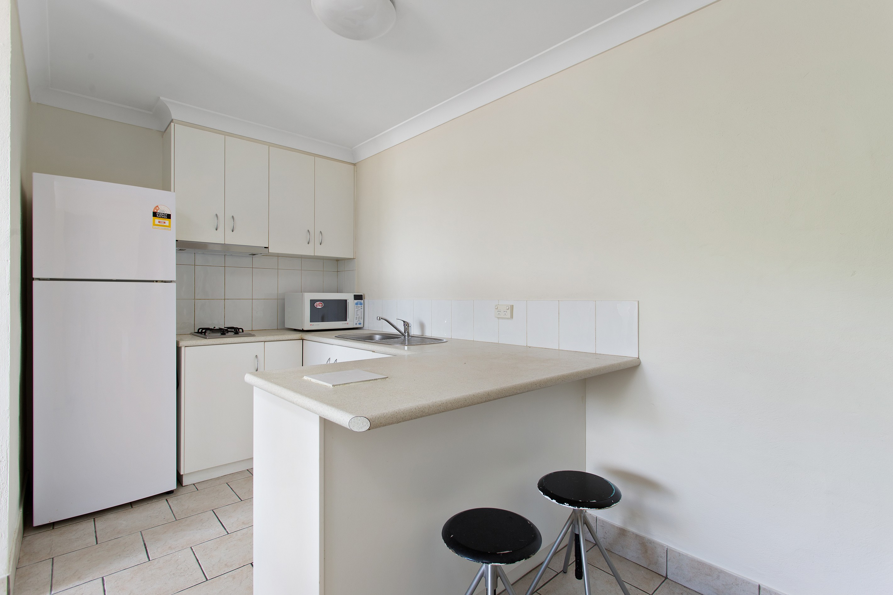 14/9 Uniplaza Court, Kearneys Spring, QLD 4350