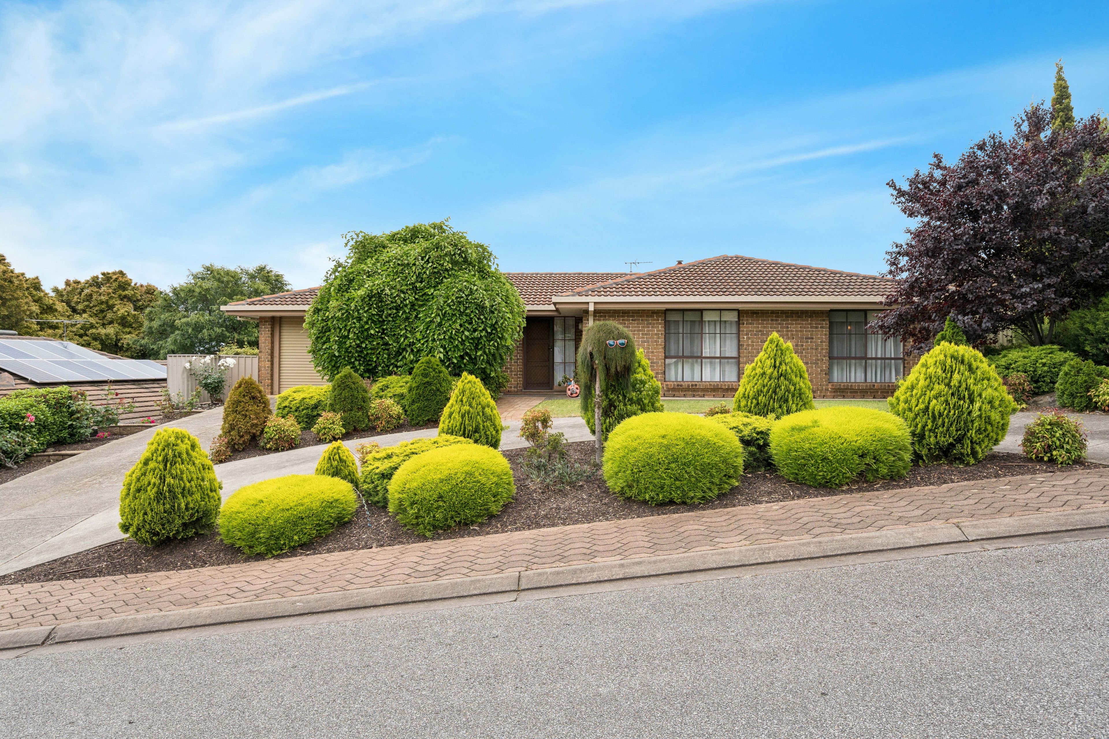8 Monaco Circuit , Aberfoyle Park SA 5159