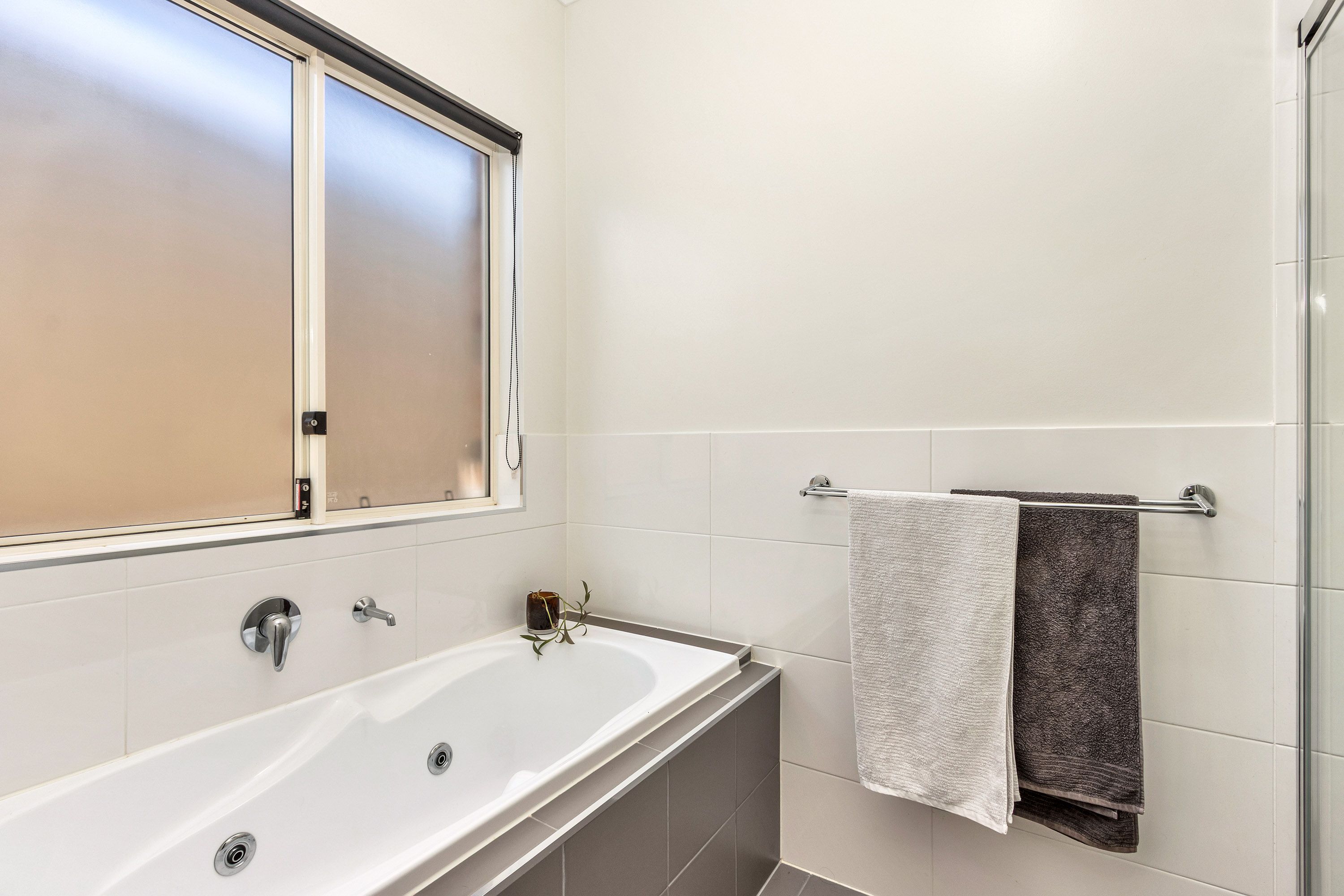 8 Clyde Court — photo 16 of 30