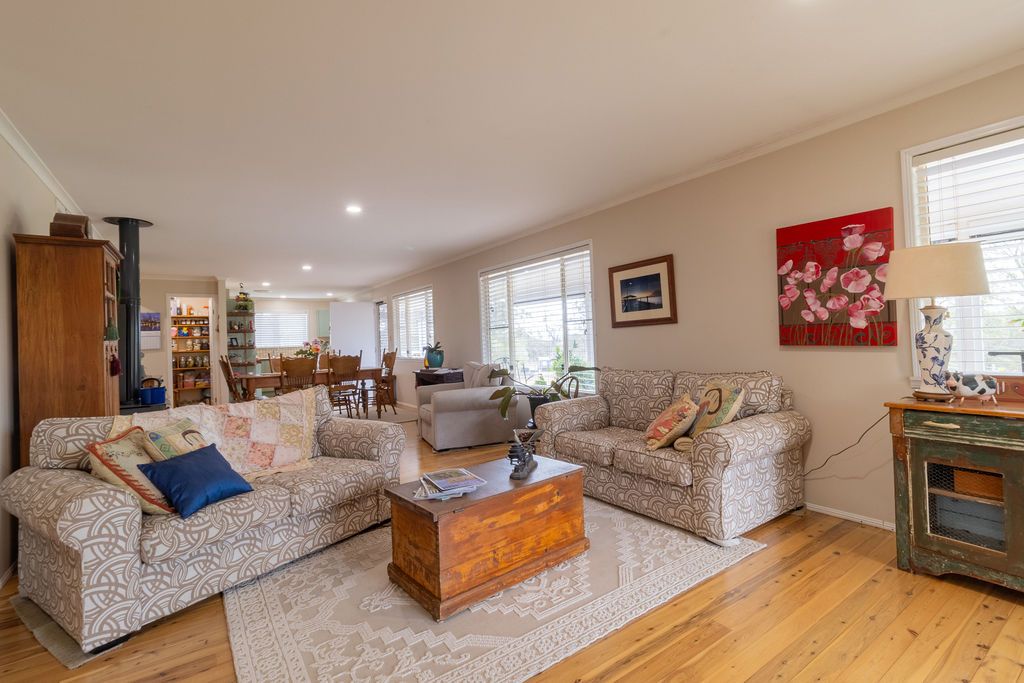 139 Valewood Road — photo 6 of 27
