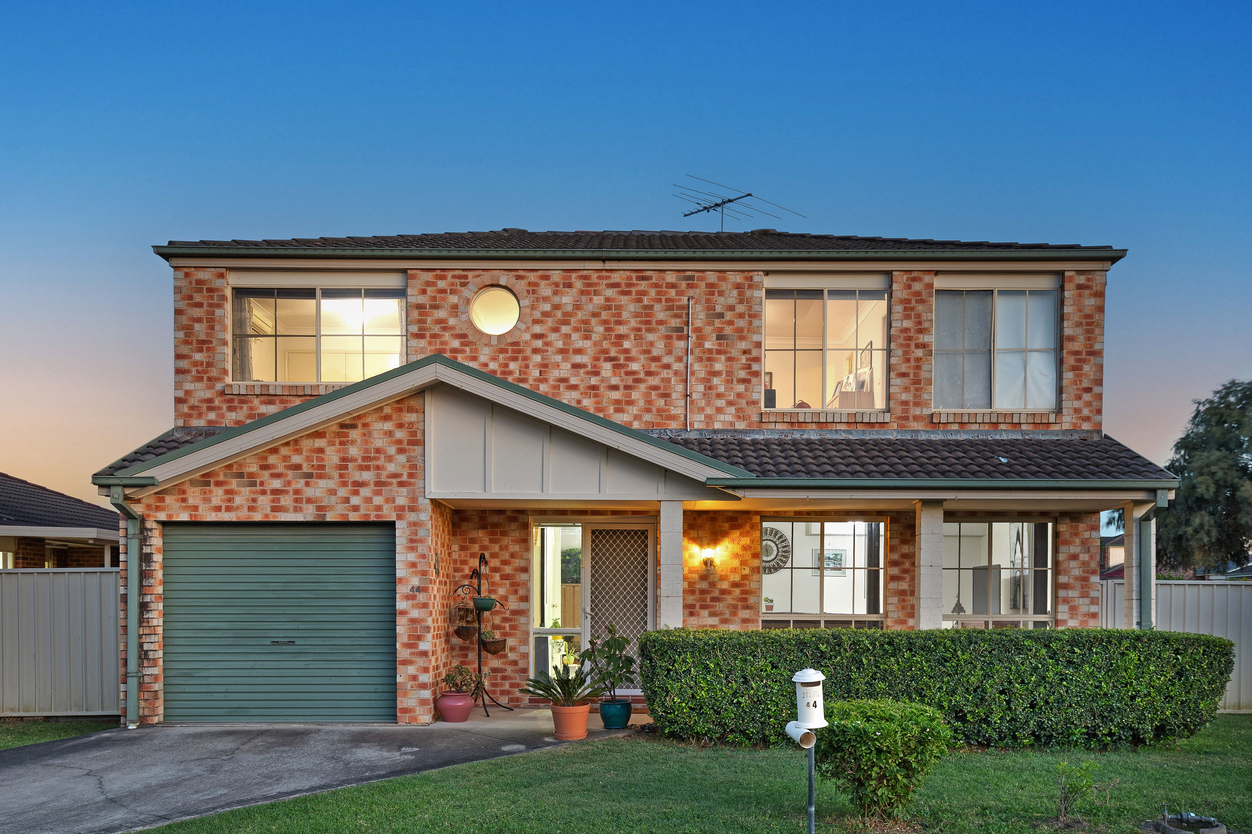 44 Manorhouse Boulevard, Quakers Hill NSW 2763