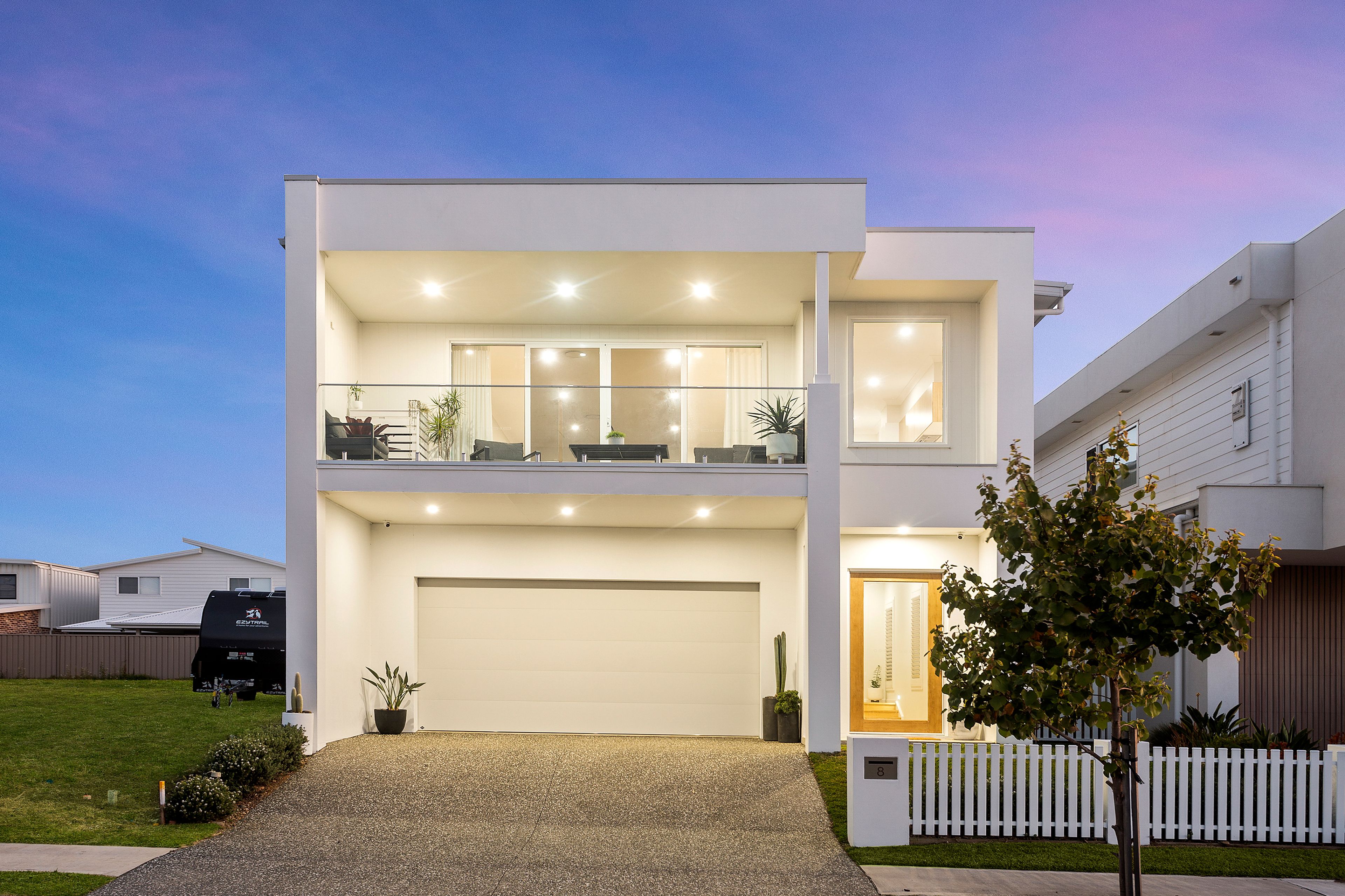 8 Catamaran Avenue — photo from Ray White South Wollongong