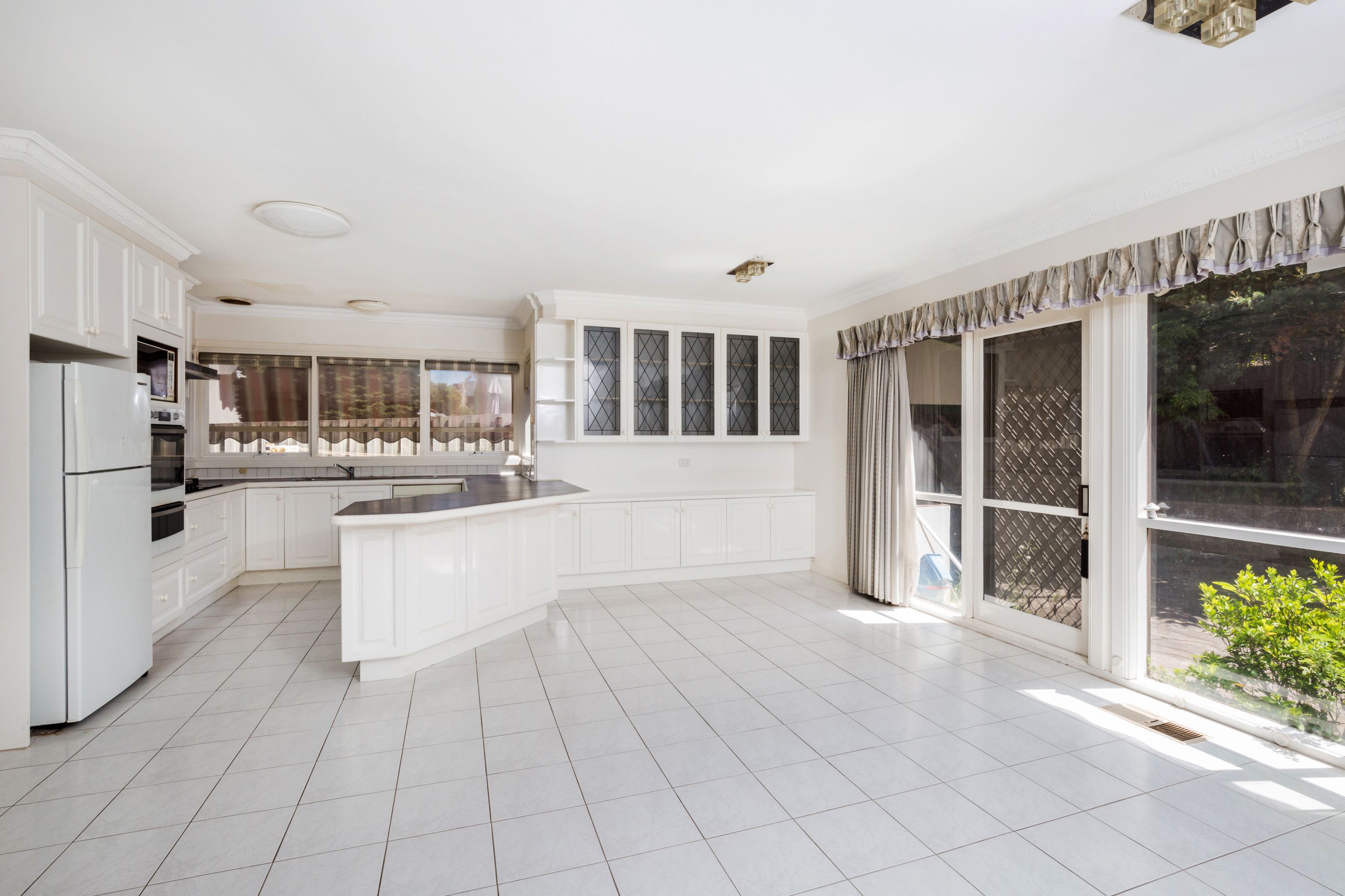 72 Freemantle Drive, Wantirna South, VIC 3152