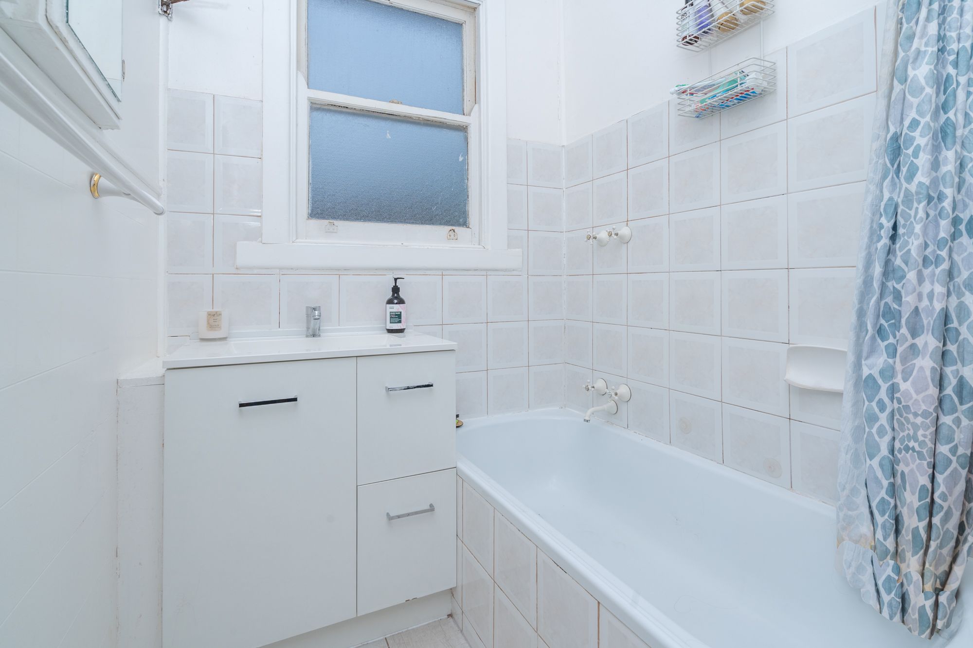 19 Tallarook Street — photo 9 of 12
