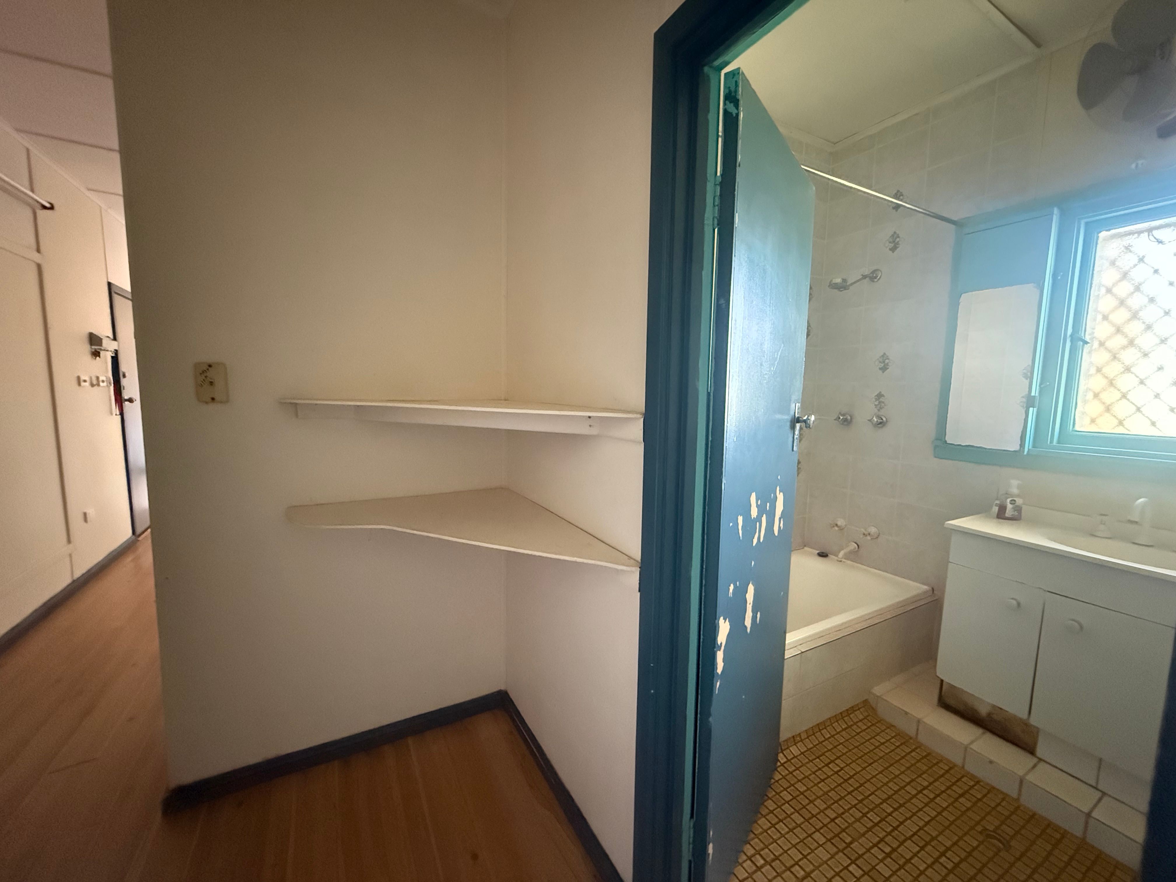 14 Blythe Street — photo 10 of 16