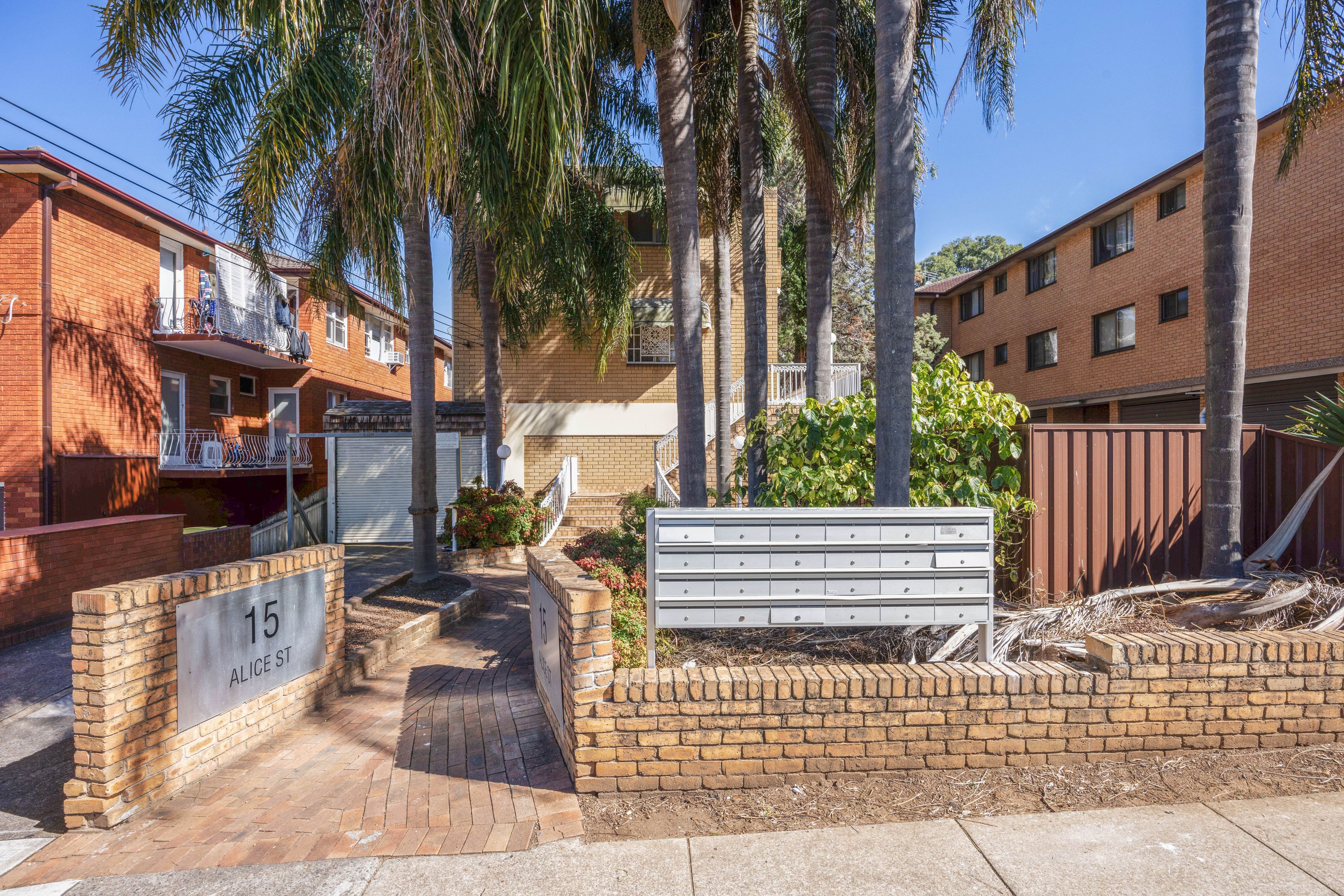 15 Alice Street North, Wiley Park NSW 2195