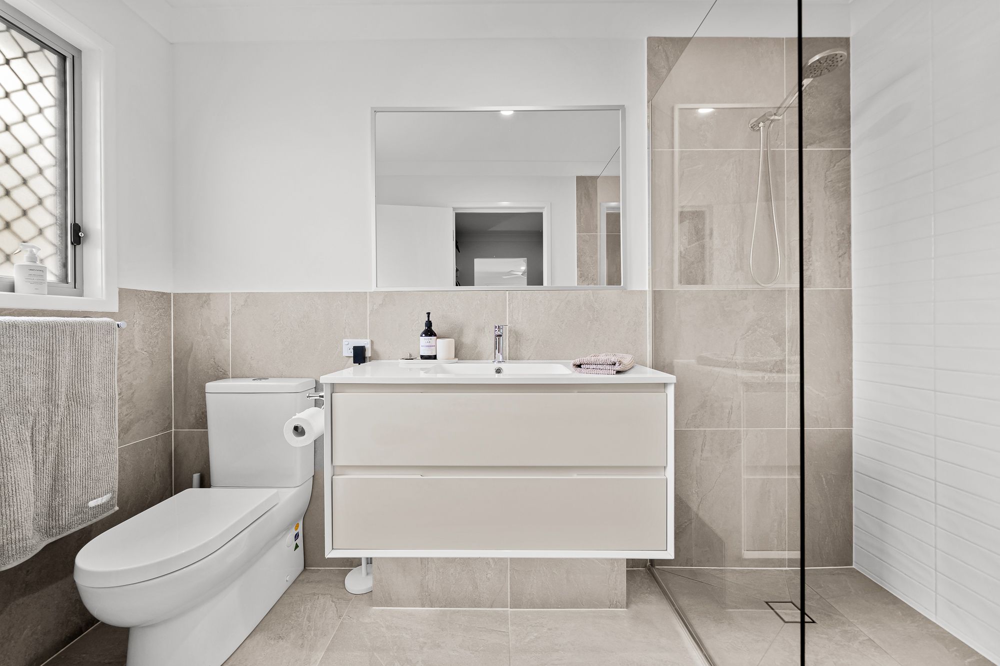 47/14 Cavill Place — photo 16 of 30