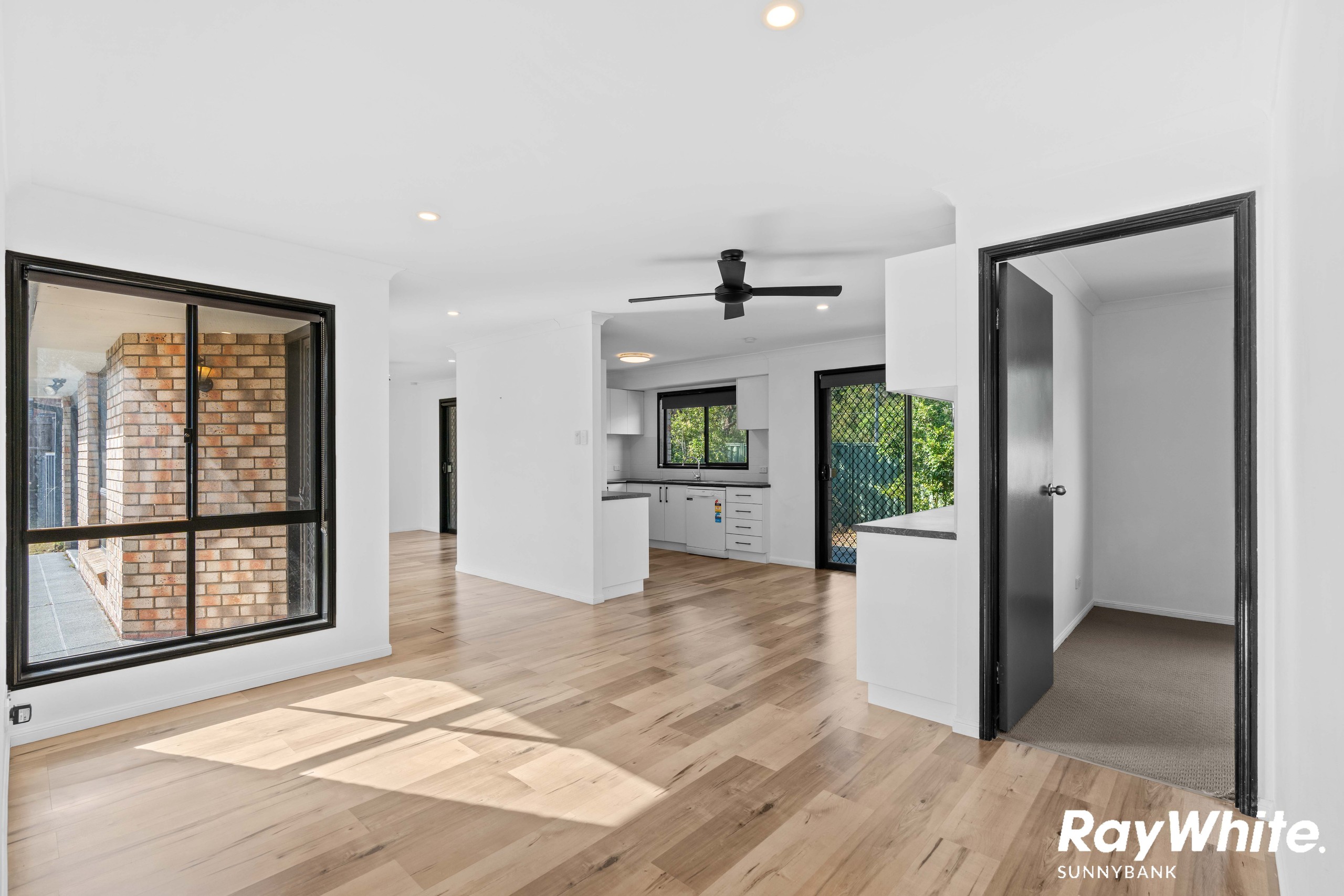 24 Wilshire Place, Runcorn, QLD 4113