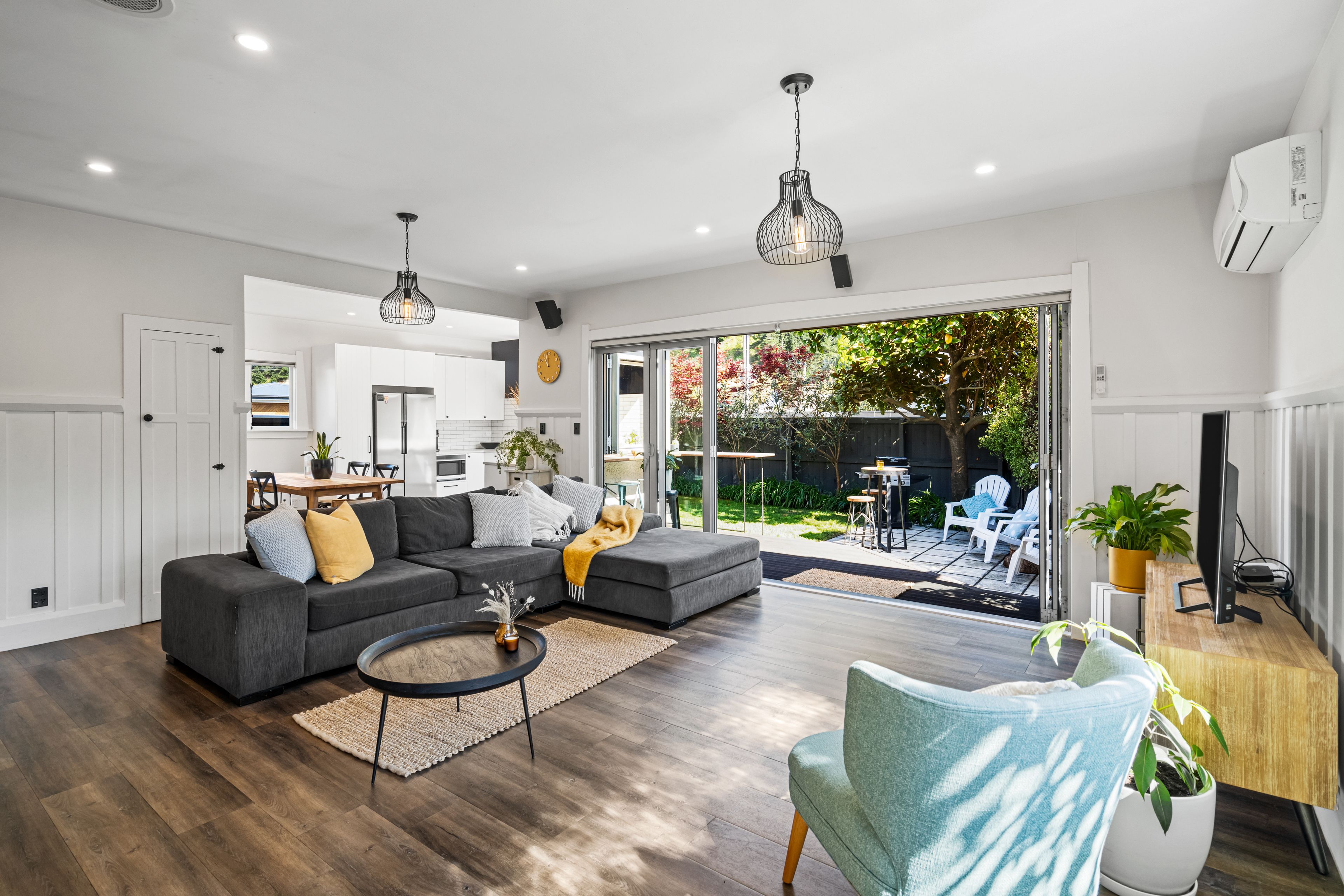 10 St Leonards Square, Sumner, Christchurch City