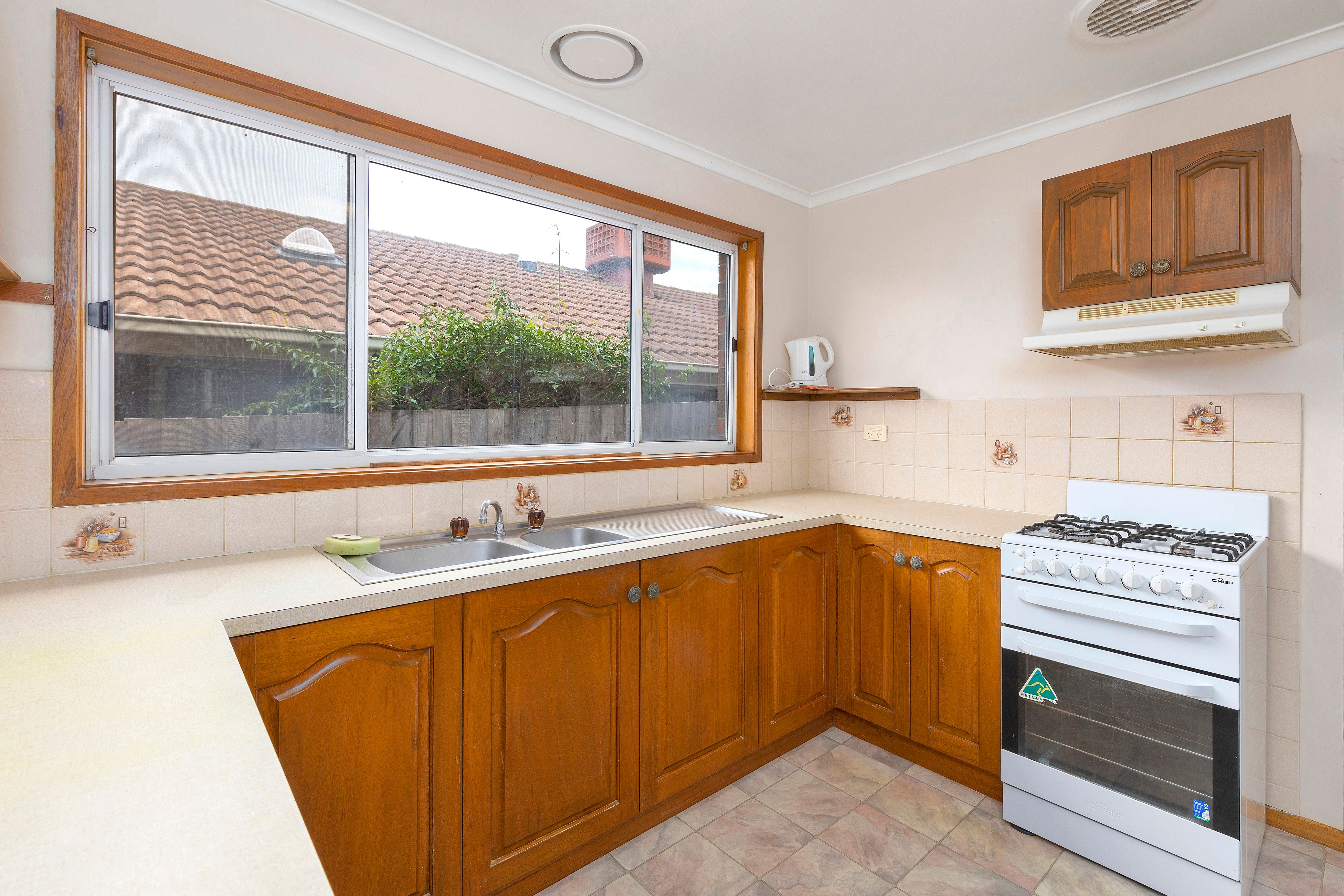 100 Second Avenue, Rosebud, VIC 3939