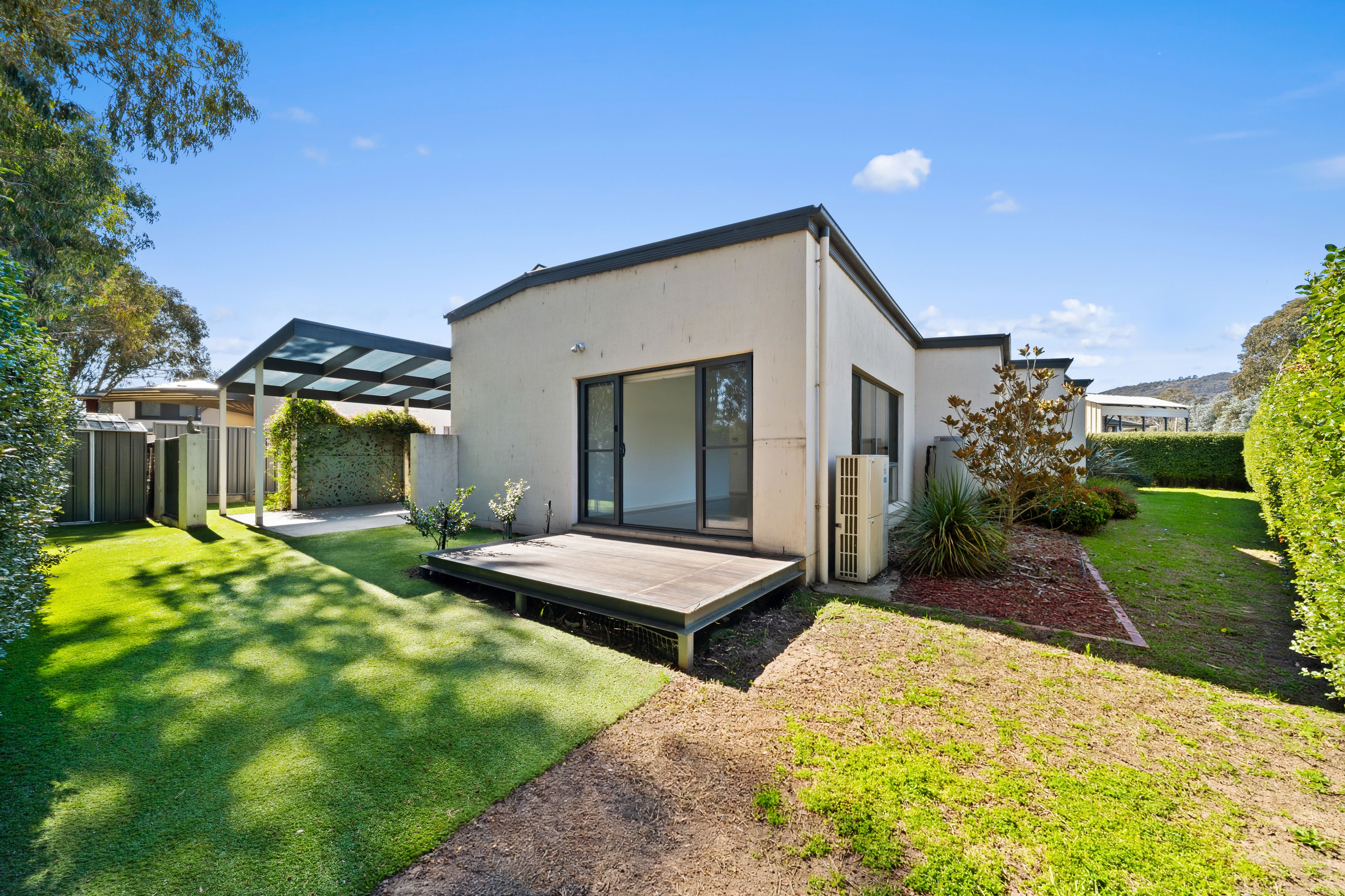 118A Bacchus Circuit — photo 17 of 19