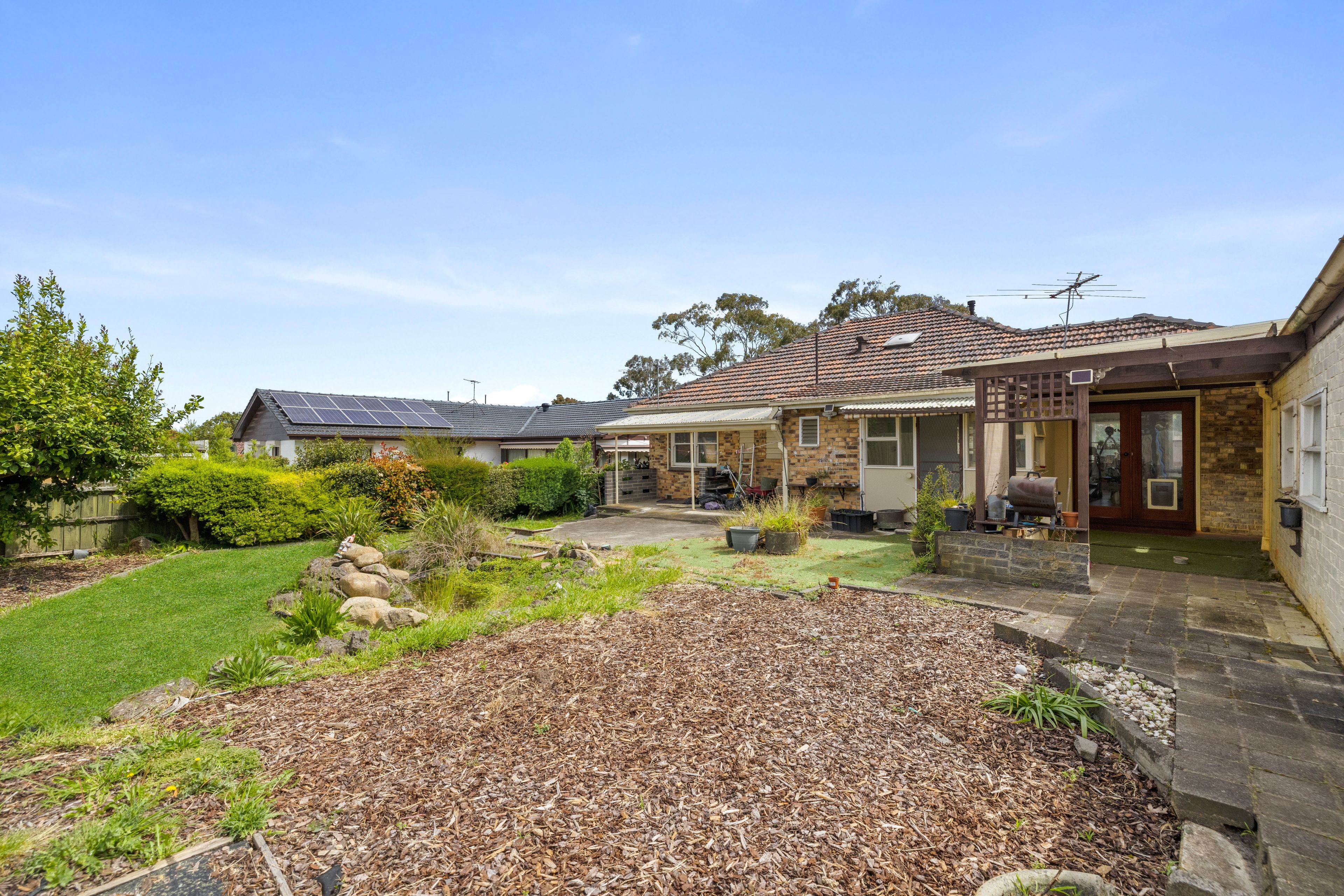 74 Stephensons Road — photo 9 of 9