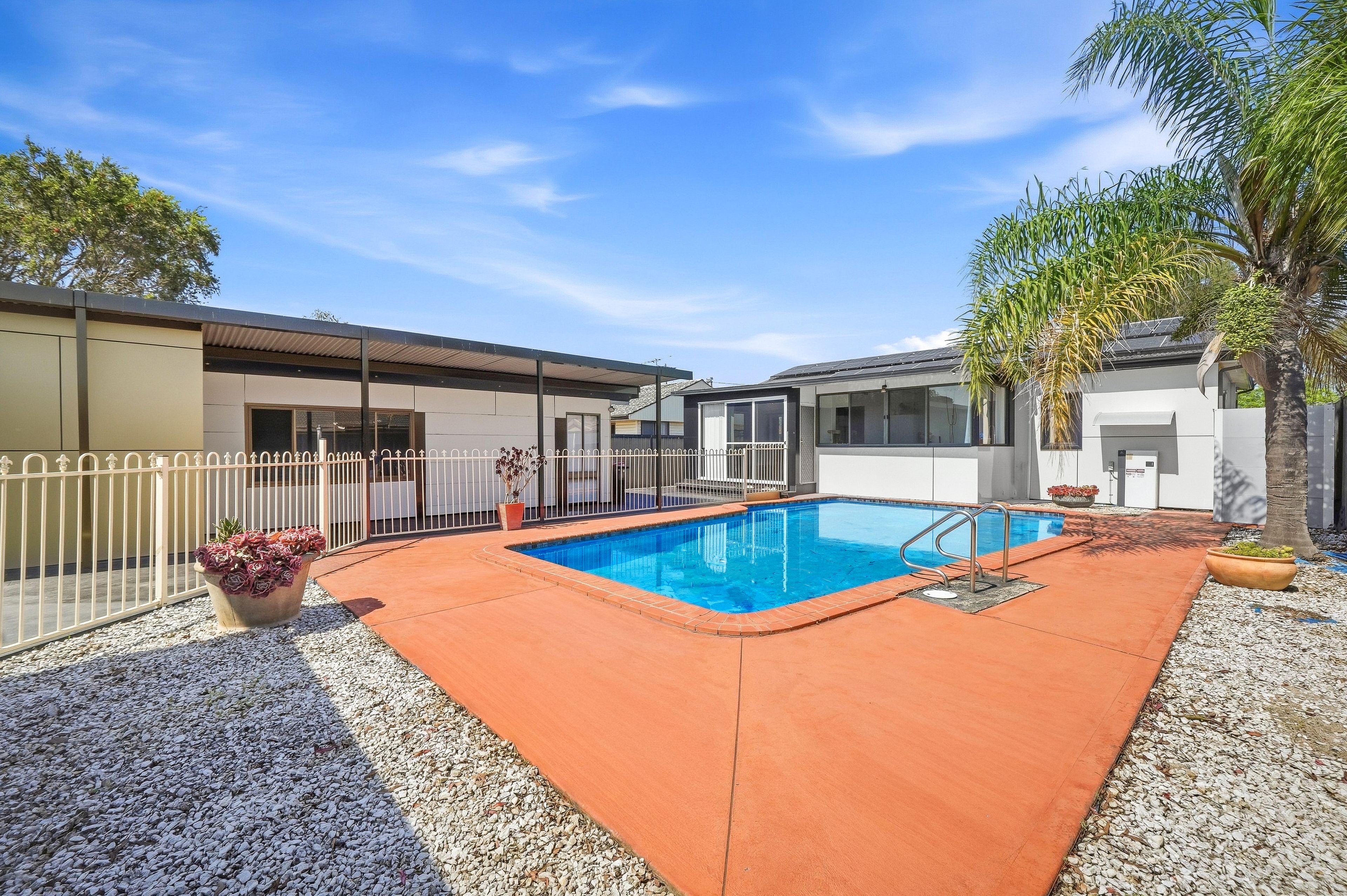 35 & 37 Brooker Street — photo 12 of 25