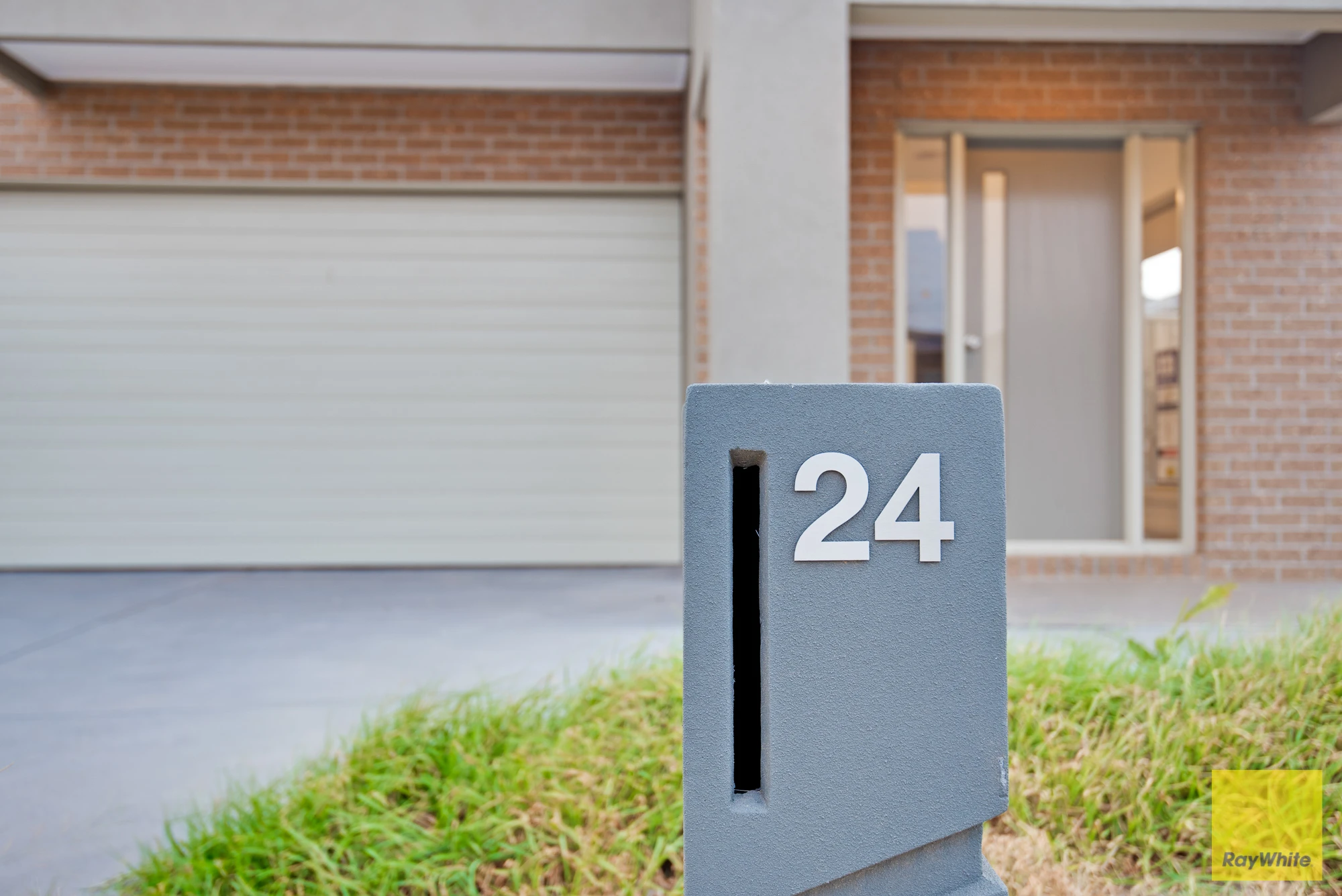 24 Trevor Crescent, Truganina, VIC 3029