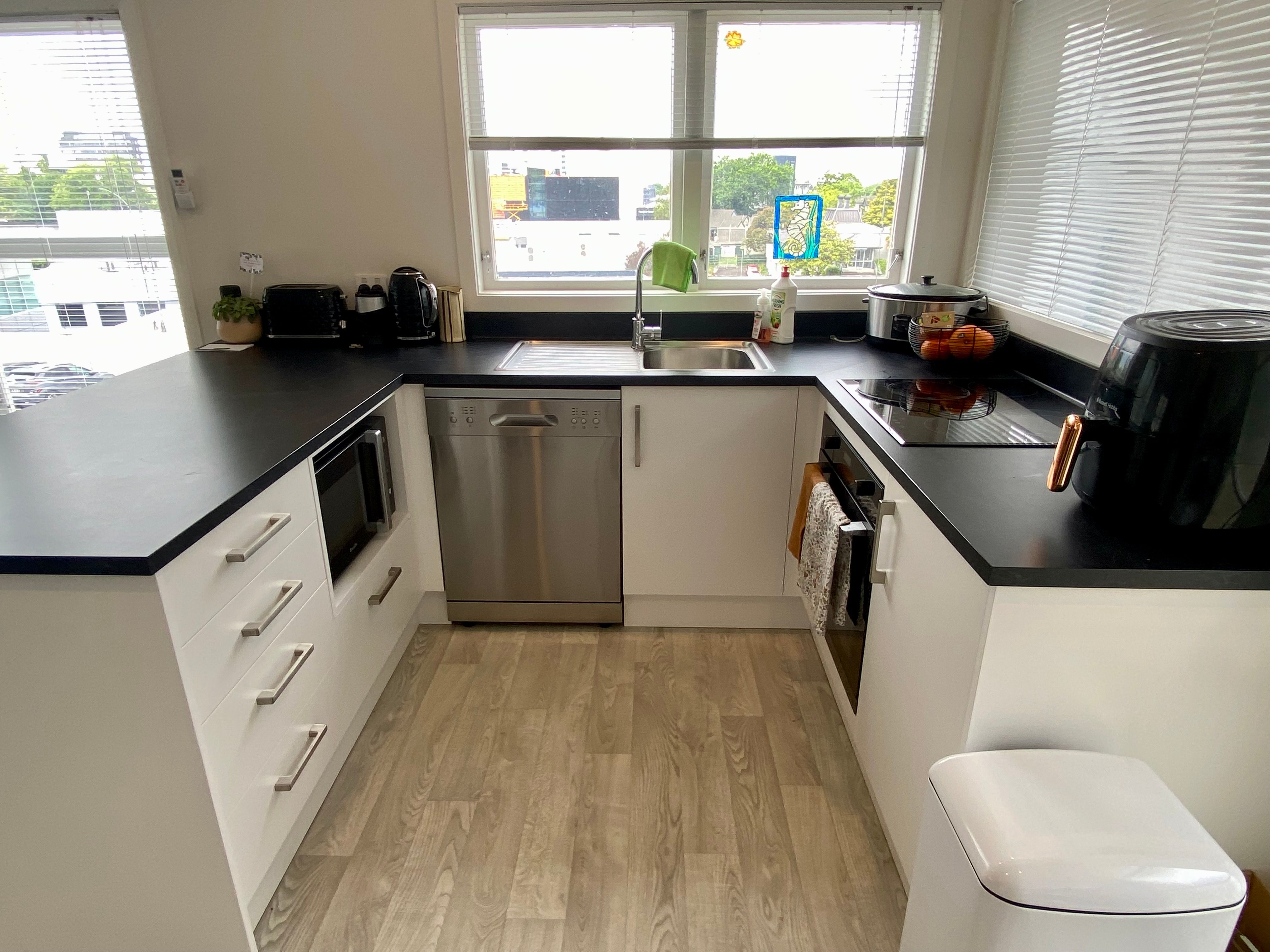 2/1 Ruakiwi Road, Hamilton Lake, Hamilton City