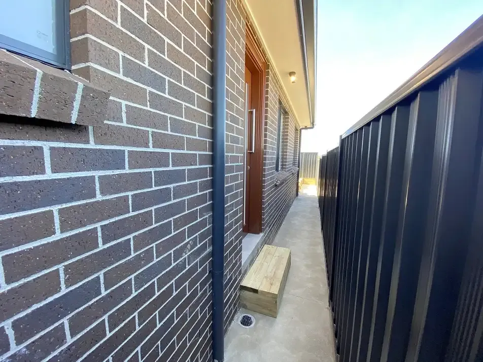 5a Quondong Street, Campbelltown, NSW 2560