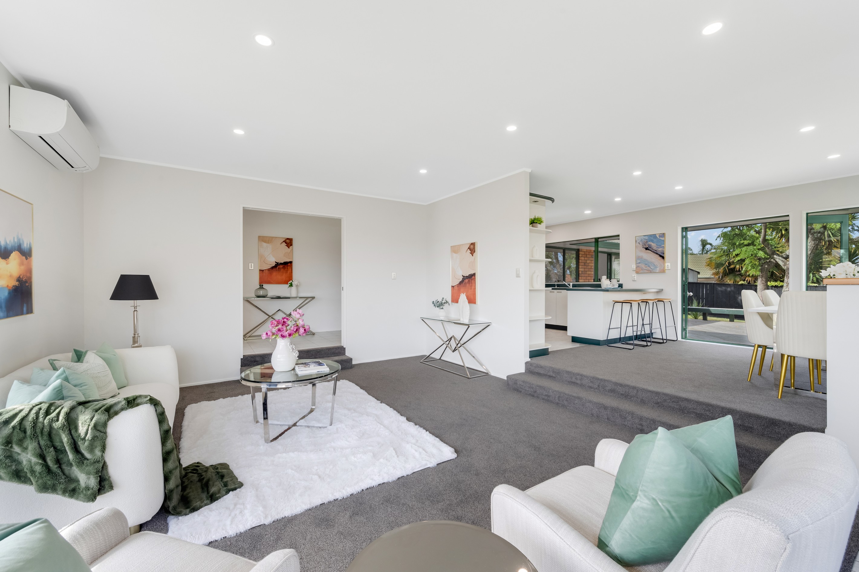20 Jan Higgins Place, Golflands, Manukau City
