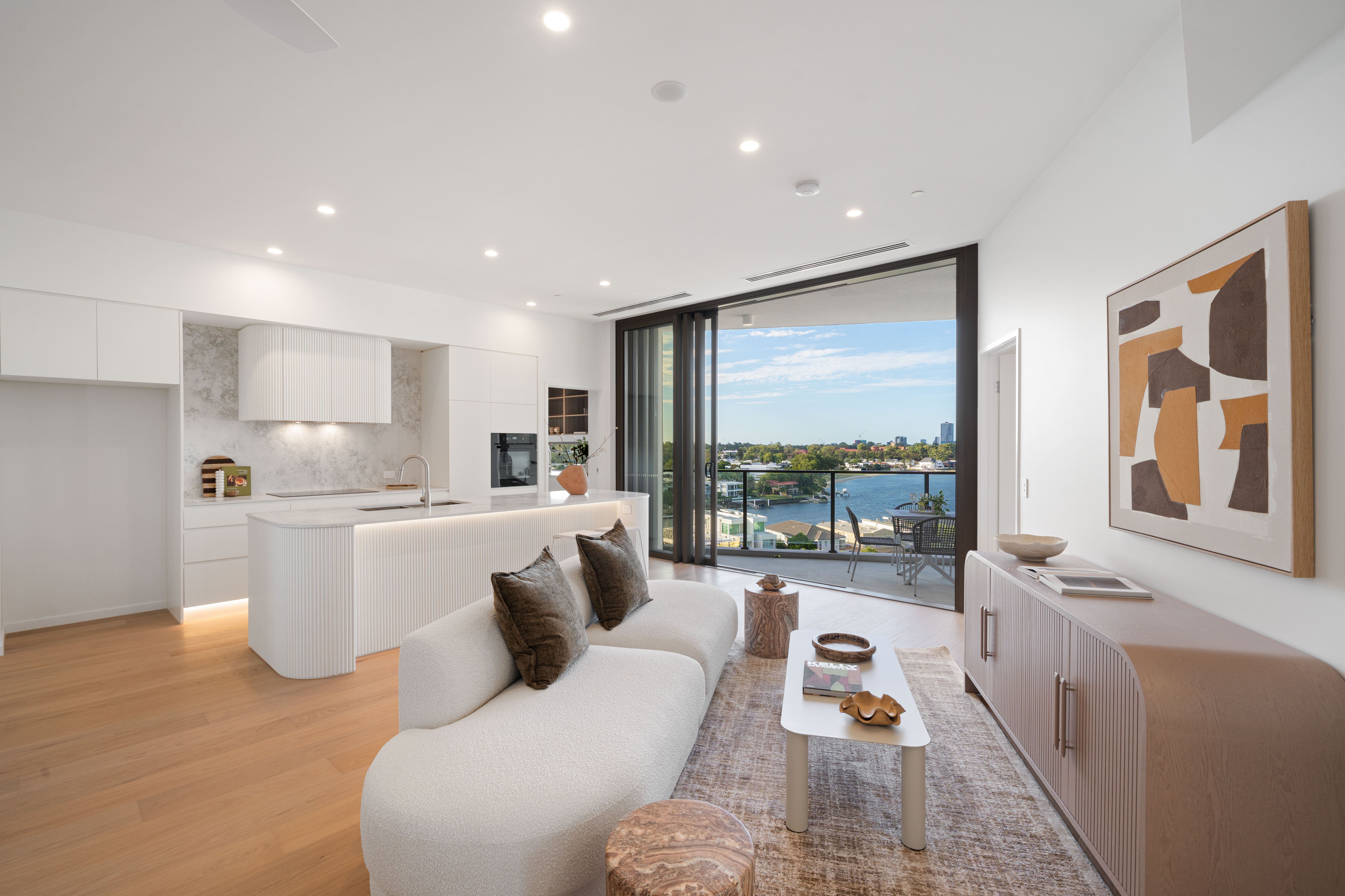 801/1 Aruma Street, Chevron Island, QLD 4217