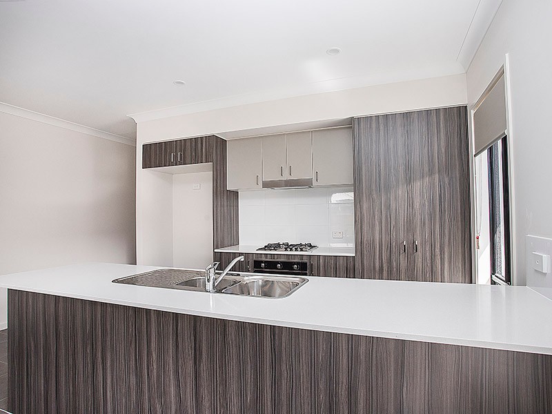 166 Spinnaker Boulevard, Newport, QLD 4020