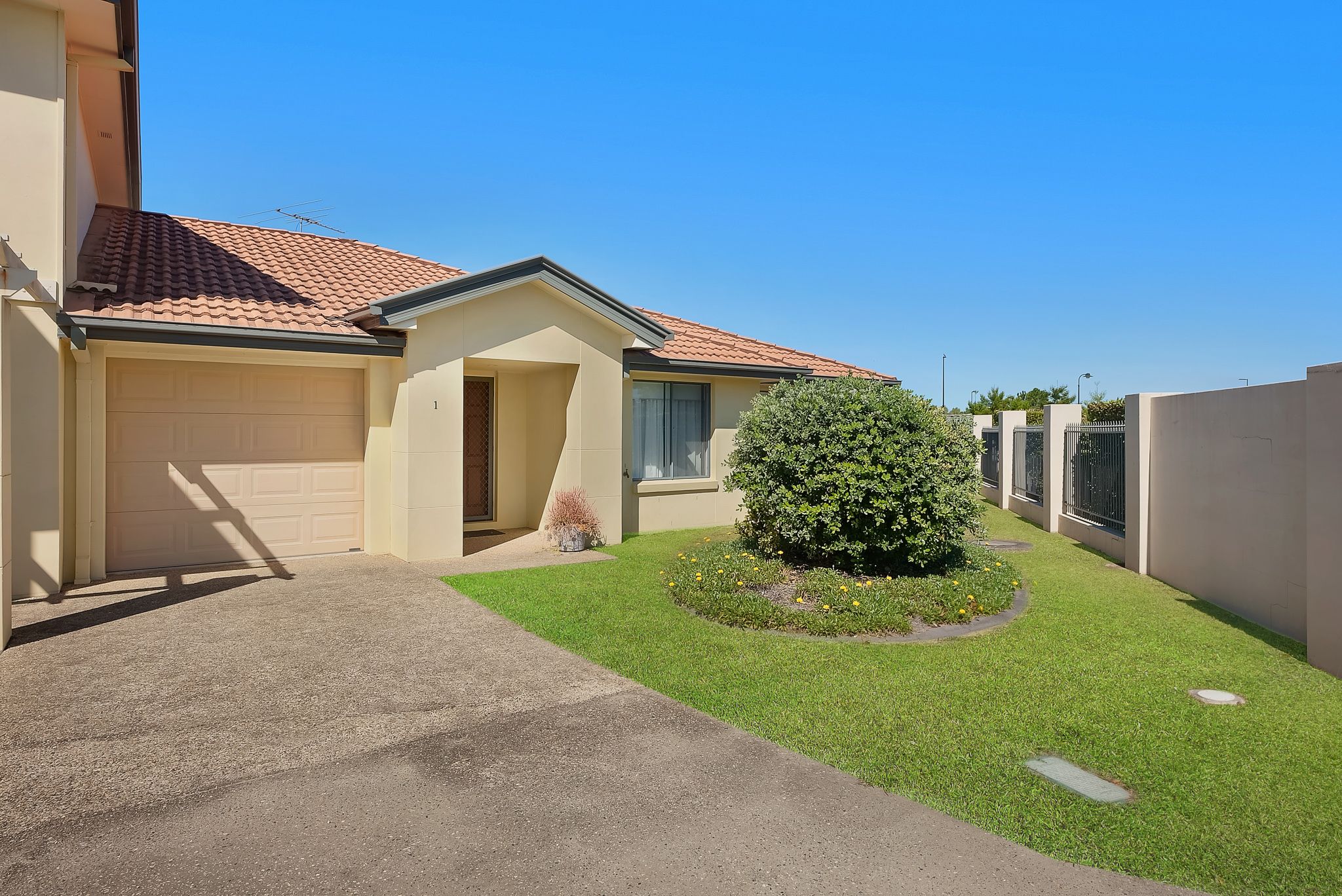 1/15 College Street, North Lakes, QLD 4509