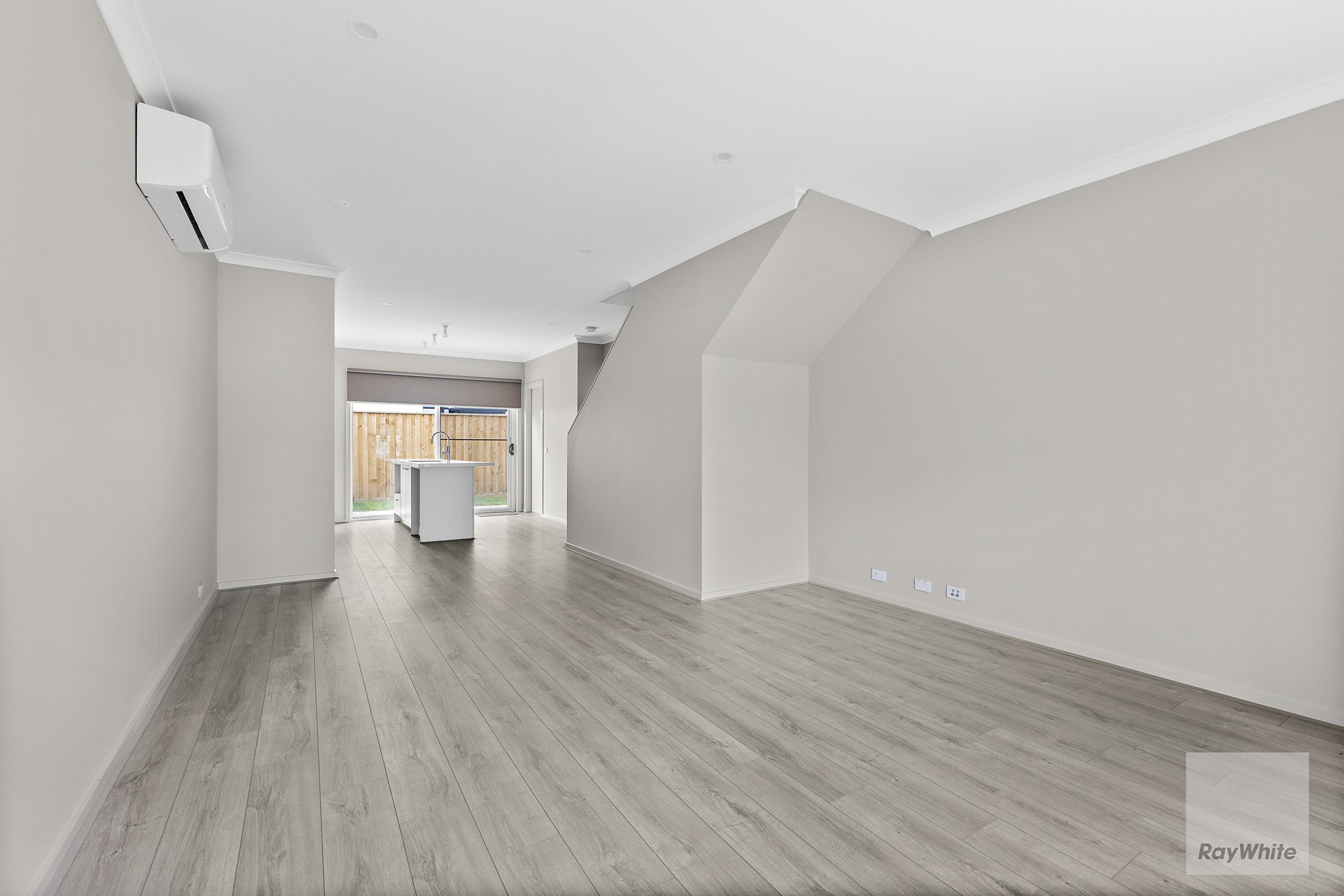 25 Nottingham Crescent, Thomastown, VIC 3074