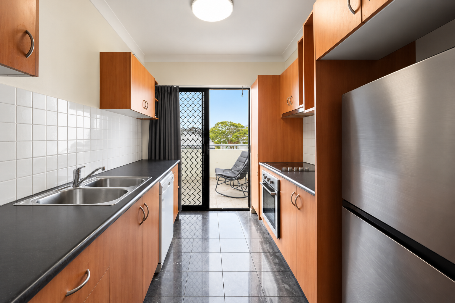 6/15 Stevenson Street — photo 4 of 13