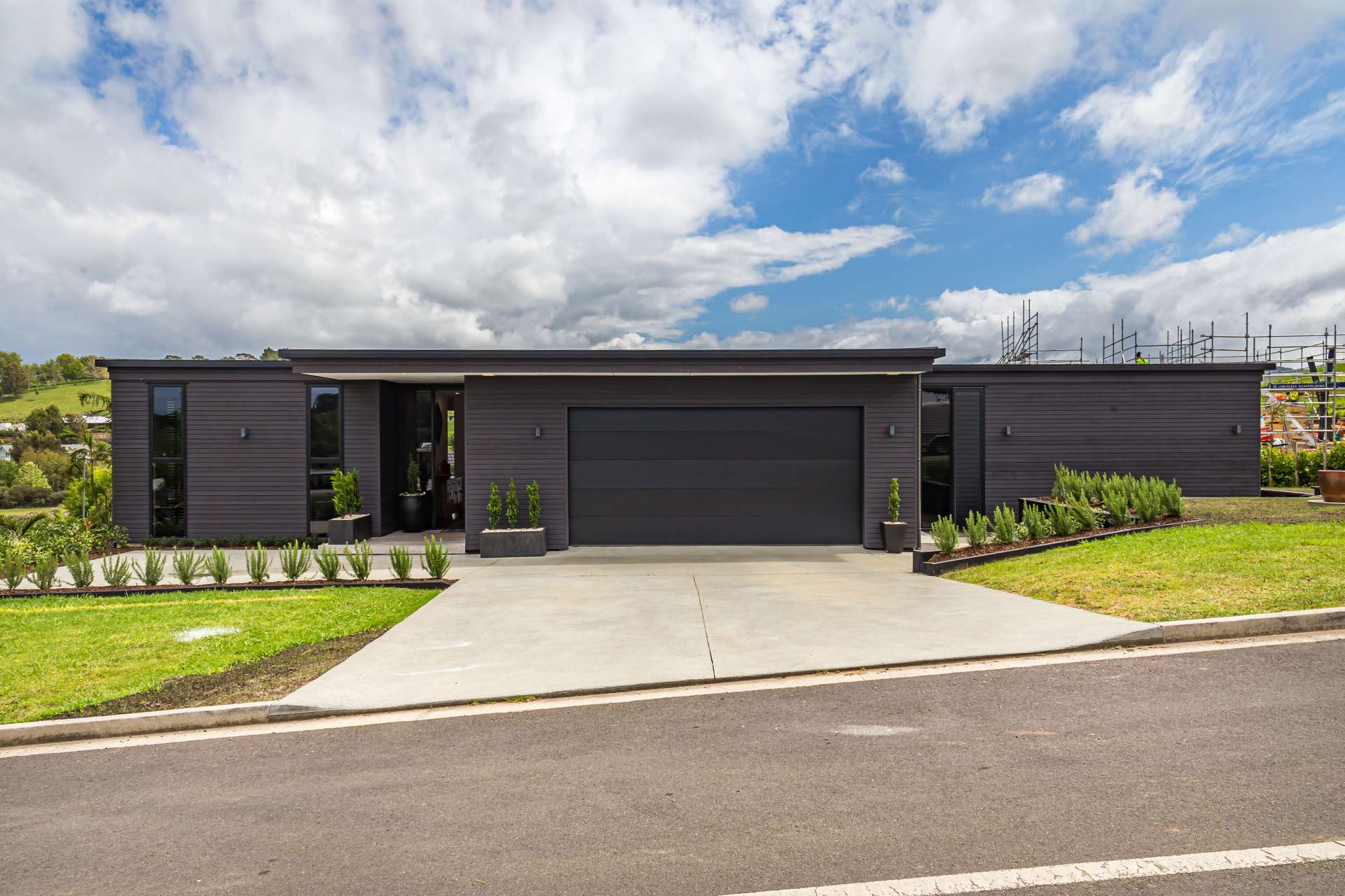 15 Laly Haddon Place photo 5