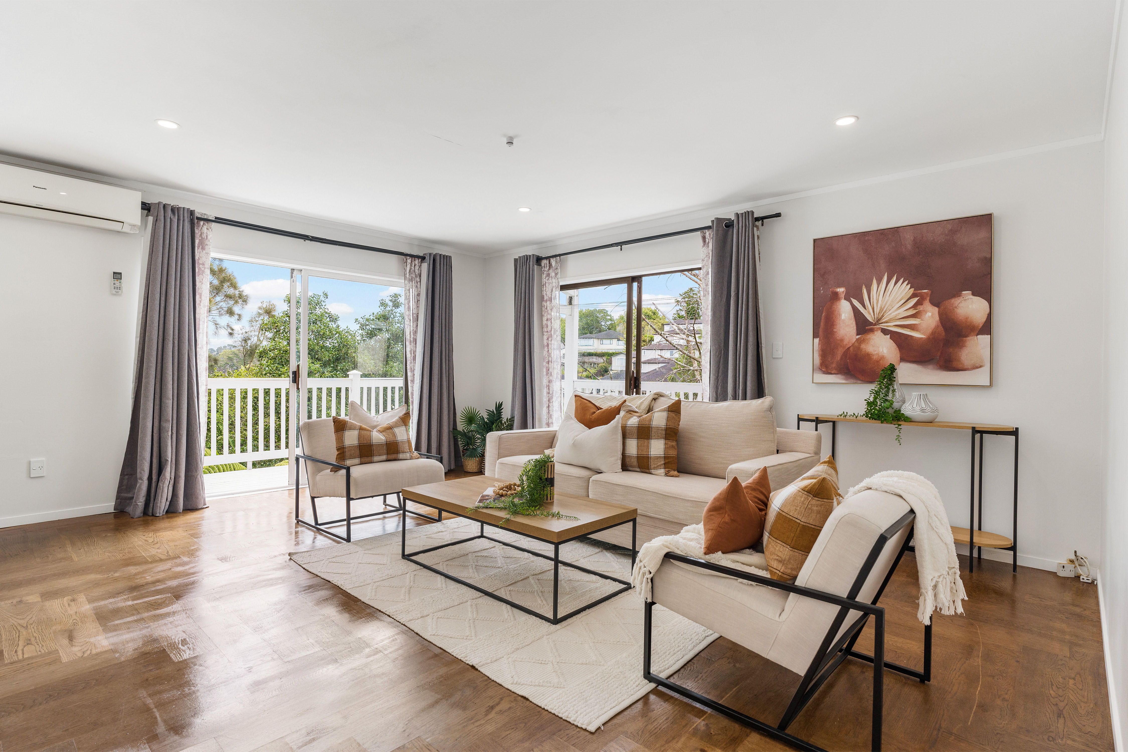 990 East Coast Road, Torbay, North Shore City