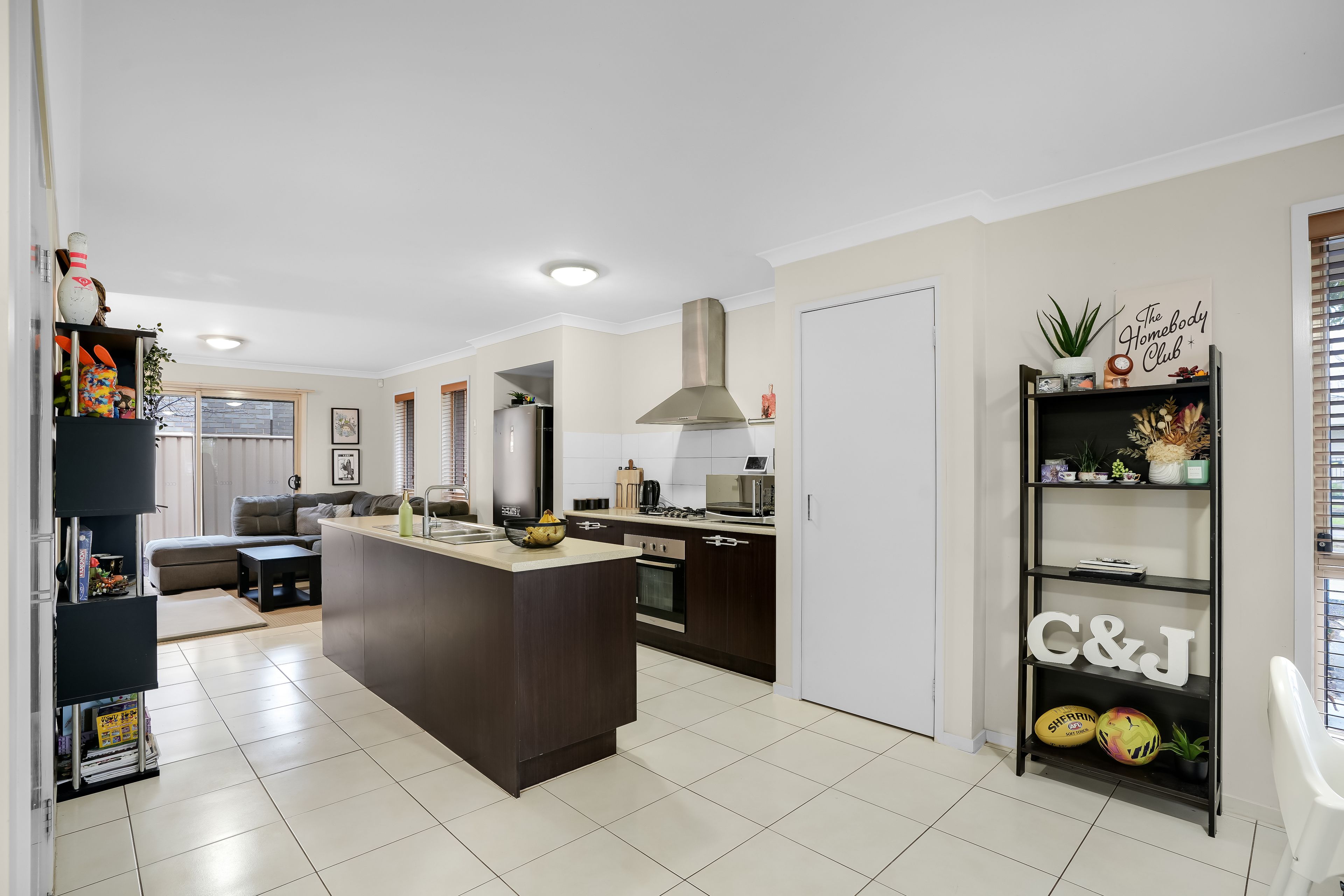 2 Streeton Road — photo 6 of 16