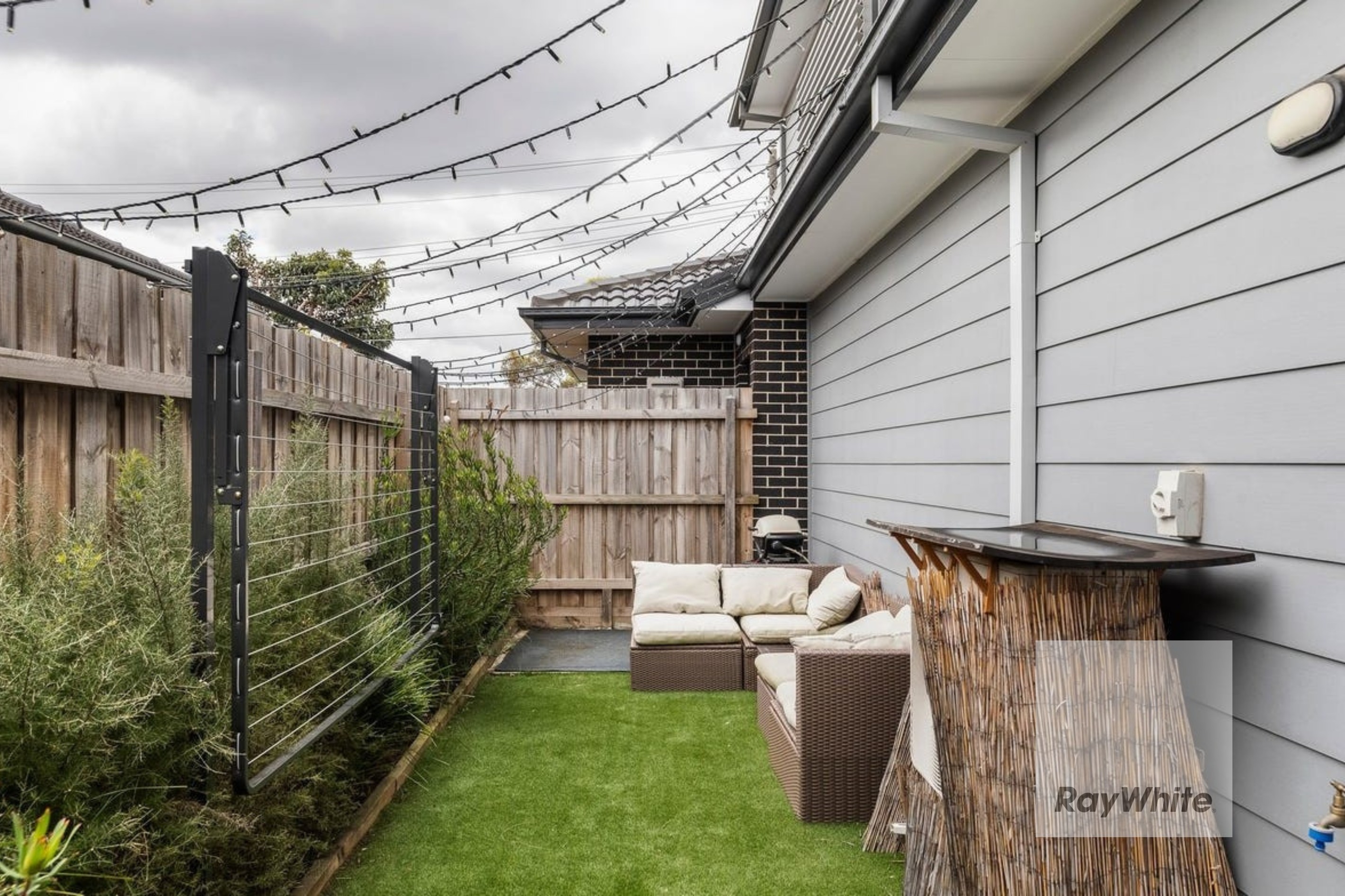 2/7 Highland Street, Kingsbury, VIC 3083