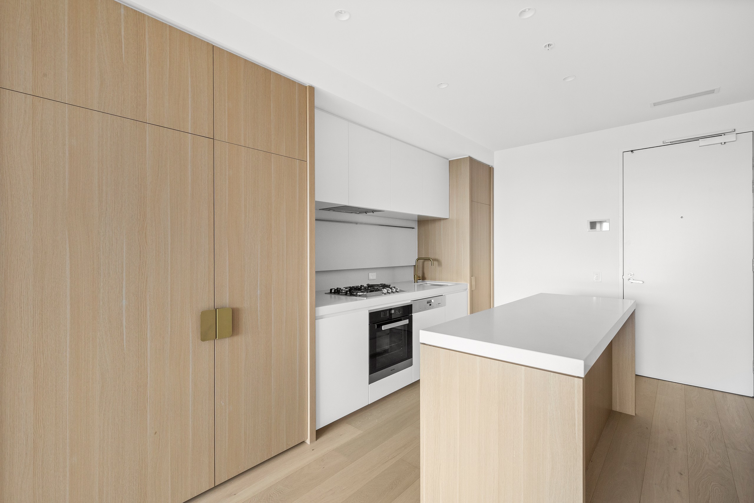 3110/545 Station Street, Box Hill, VIC 3128