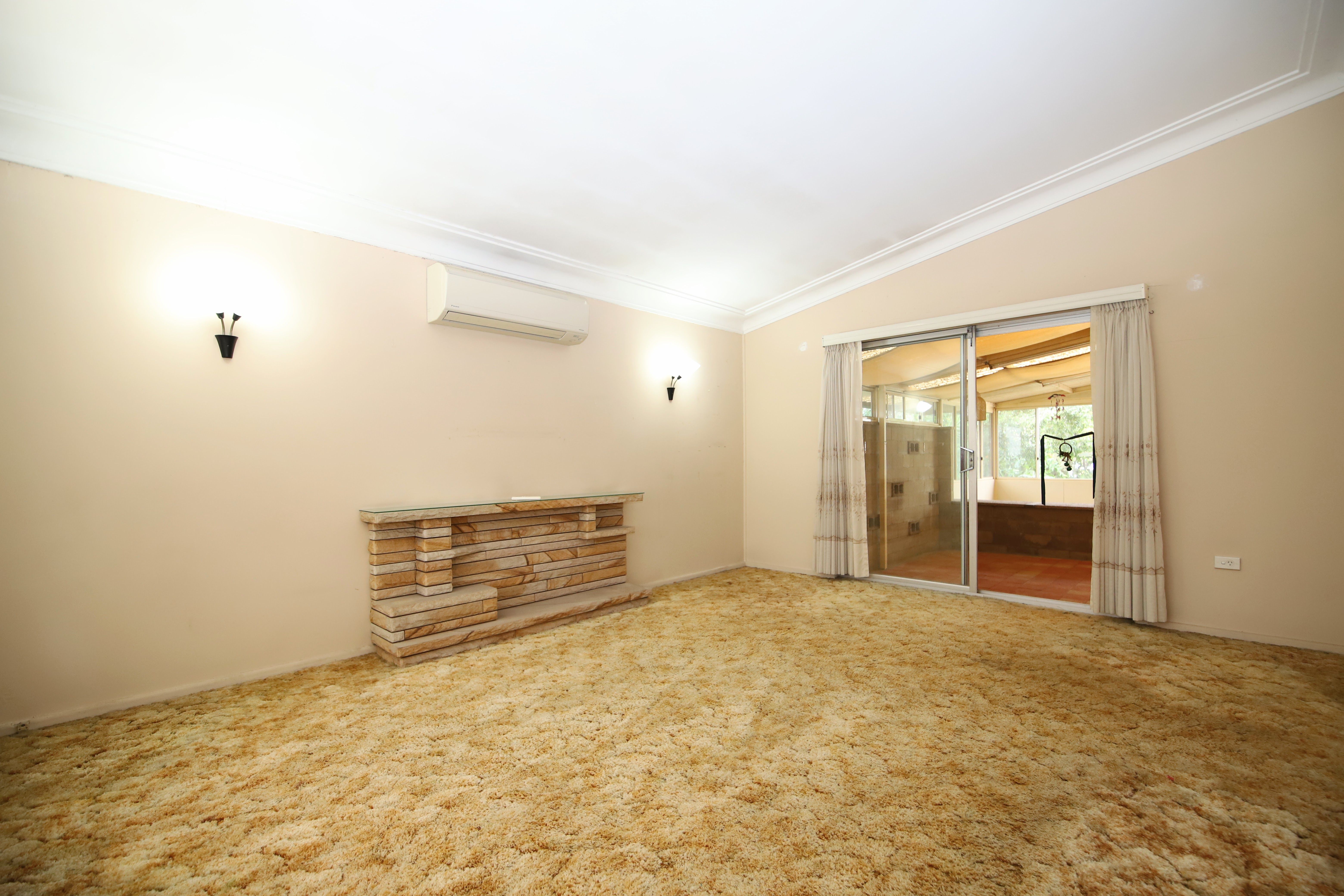 41 Victor Avenue, Picnic Point, NSW 2213