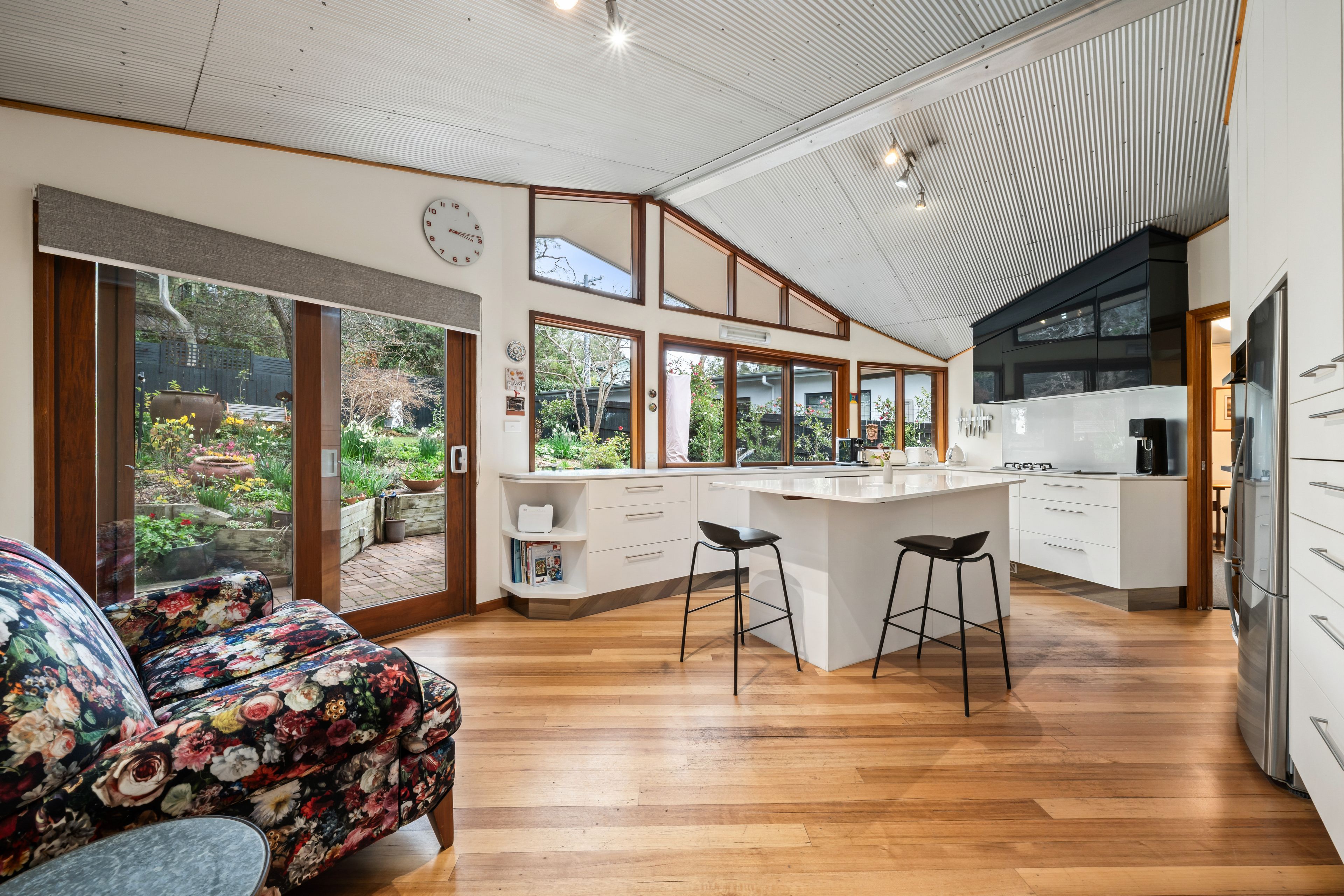 21 Blackbutt Street — photo 4 of 28