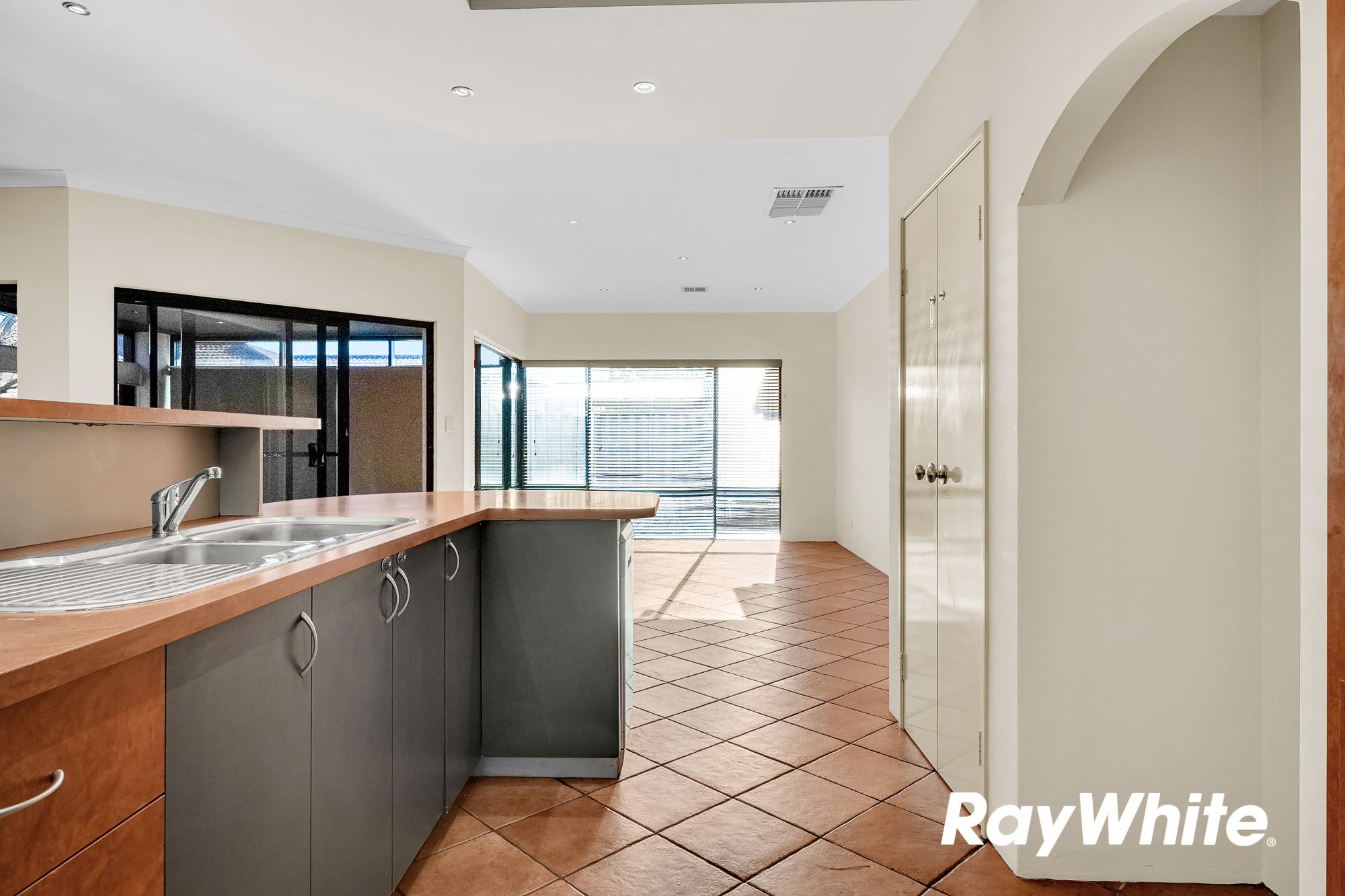 9 Garnett Place — photo 15 of 30