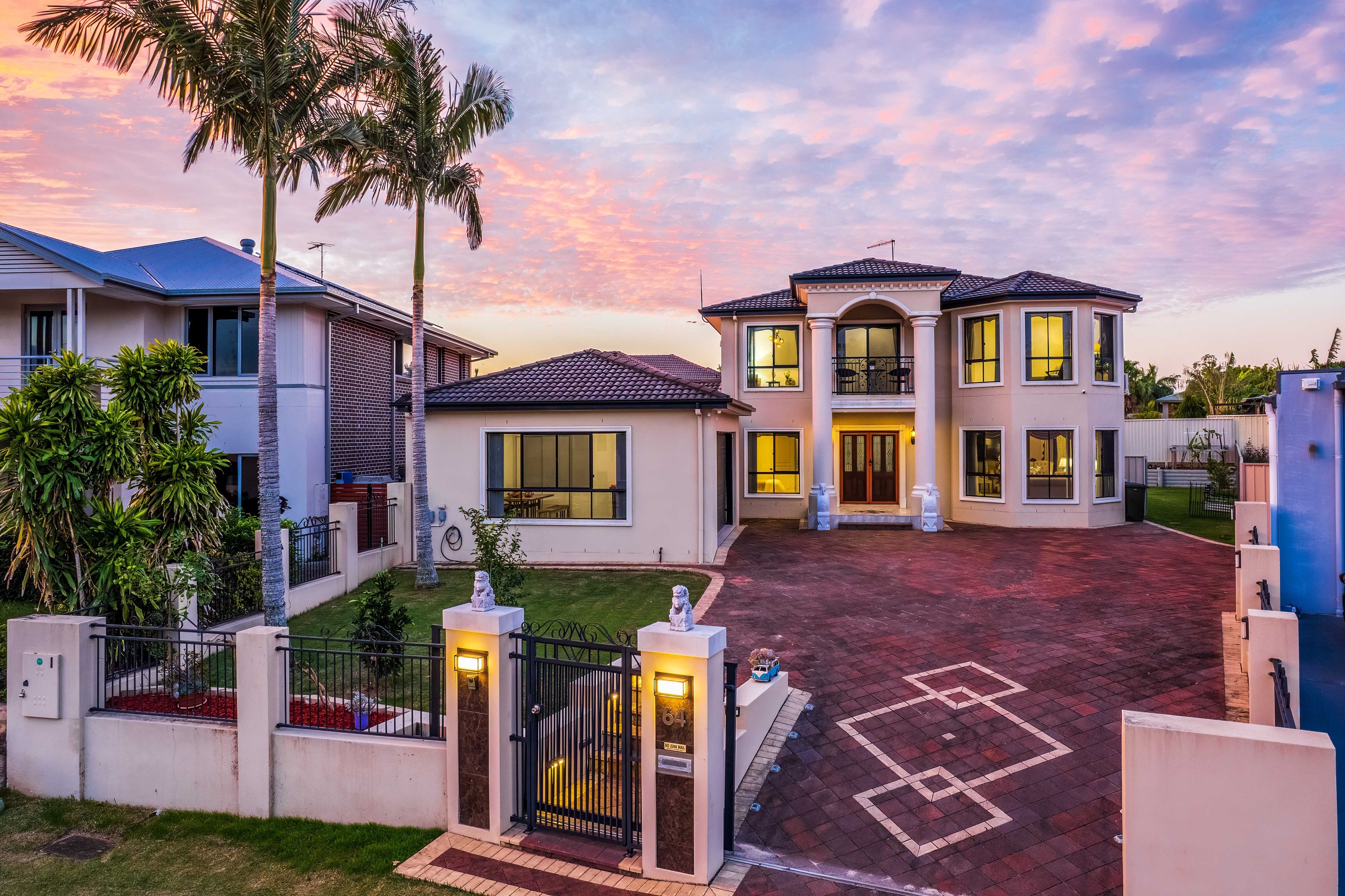 64 Alfred Circuit, Calamvale, QLD 4116