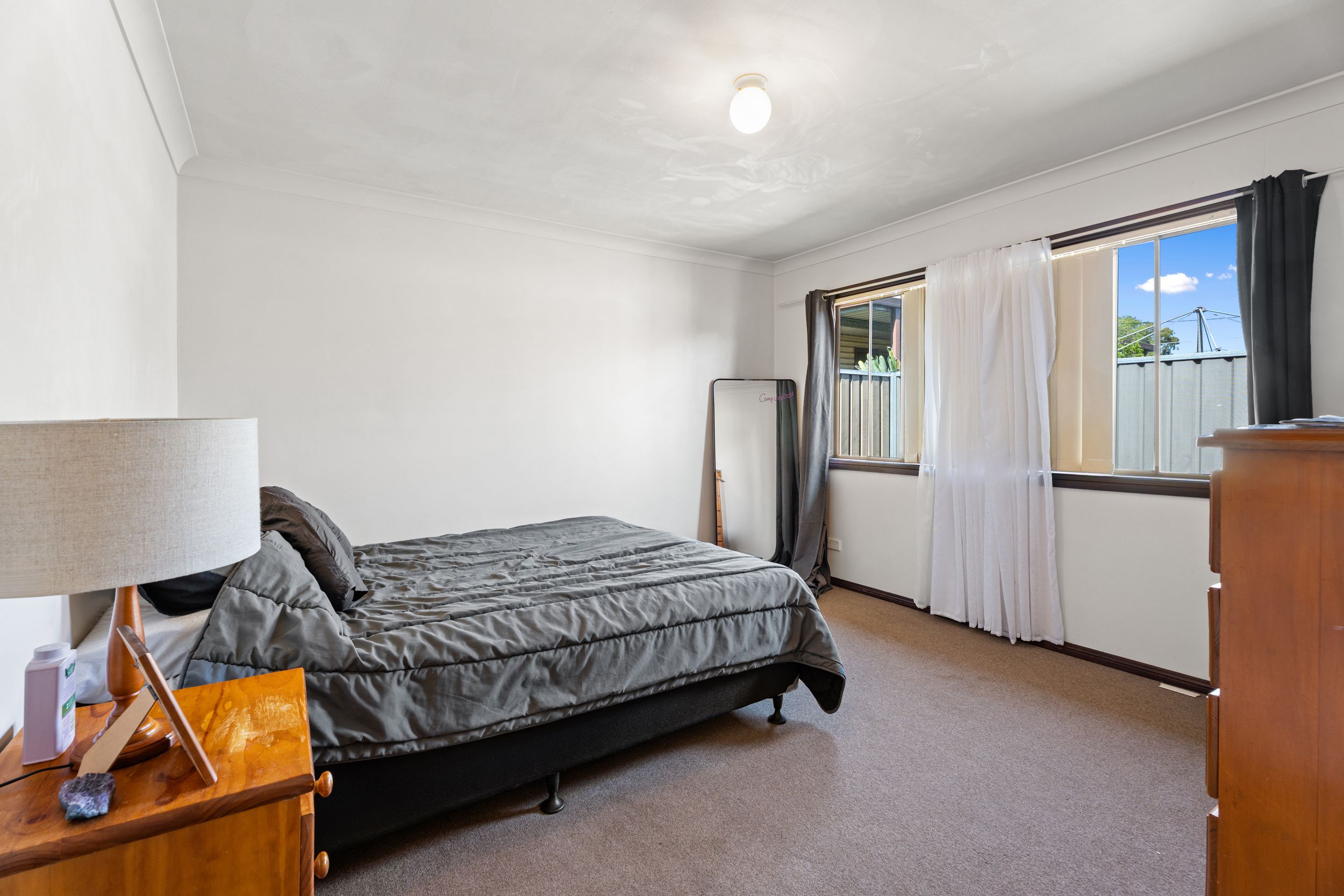 62 College Street, Cambridge Park, NSW