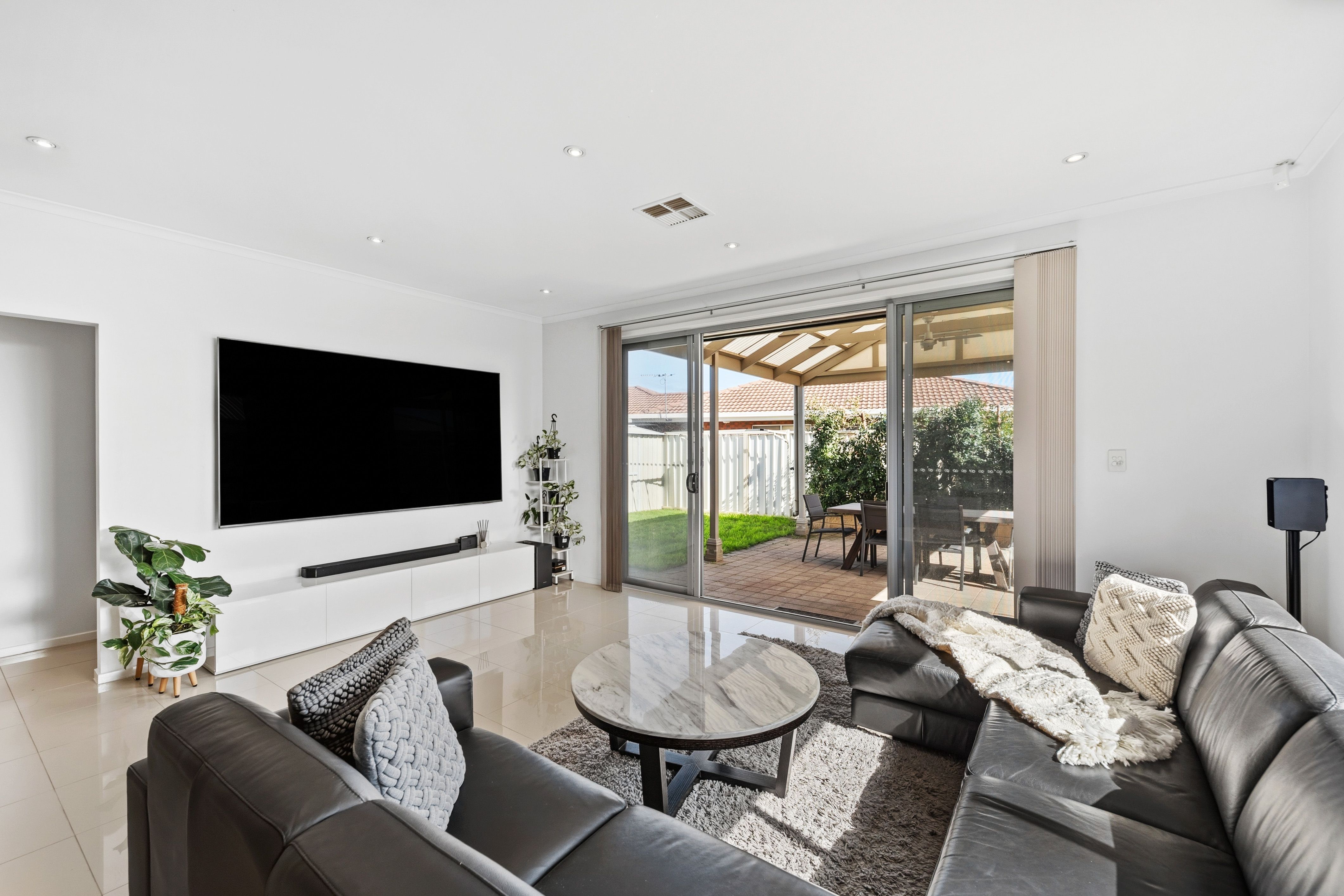 20 Warner Avenue, Findon, SA 5023