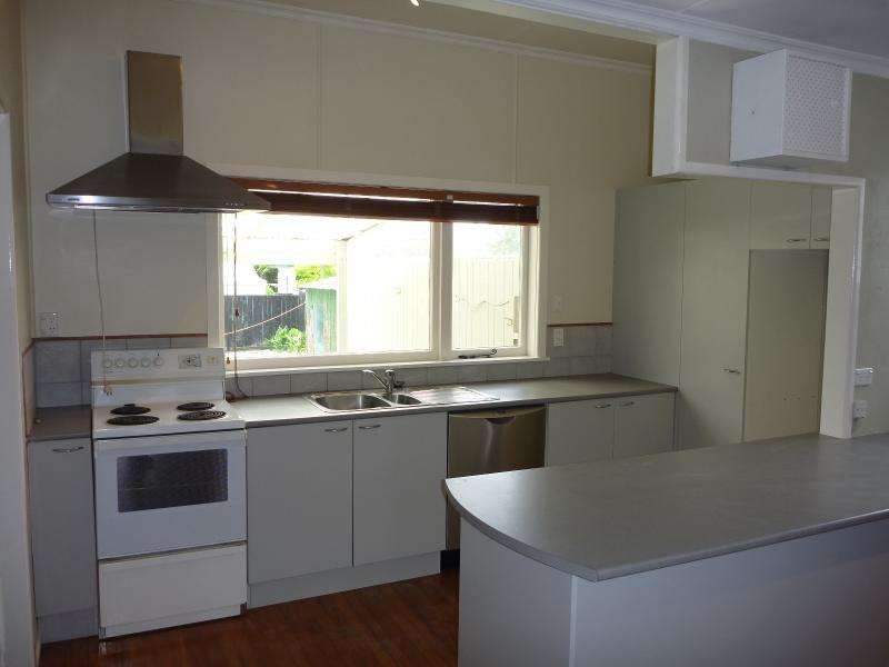 87 Huia Road photo 1