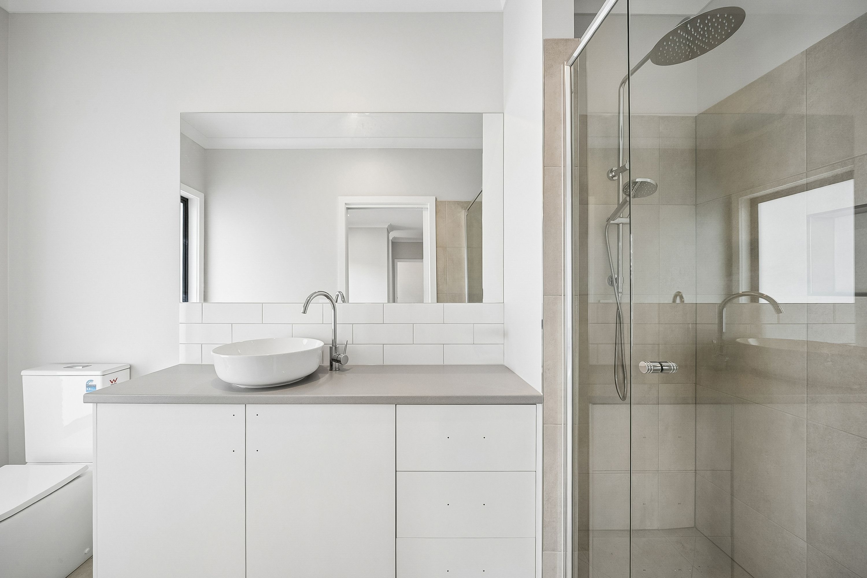 2/10 Phillips Street — photo 6 of 11