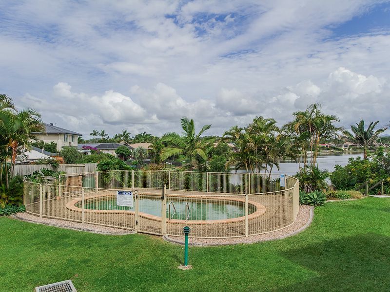280 Christine Avenue, Varsity Lakes QLD 4227
