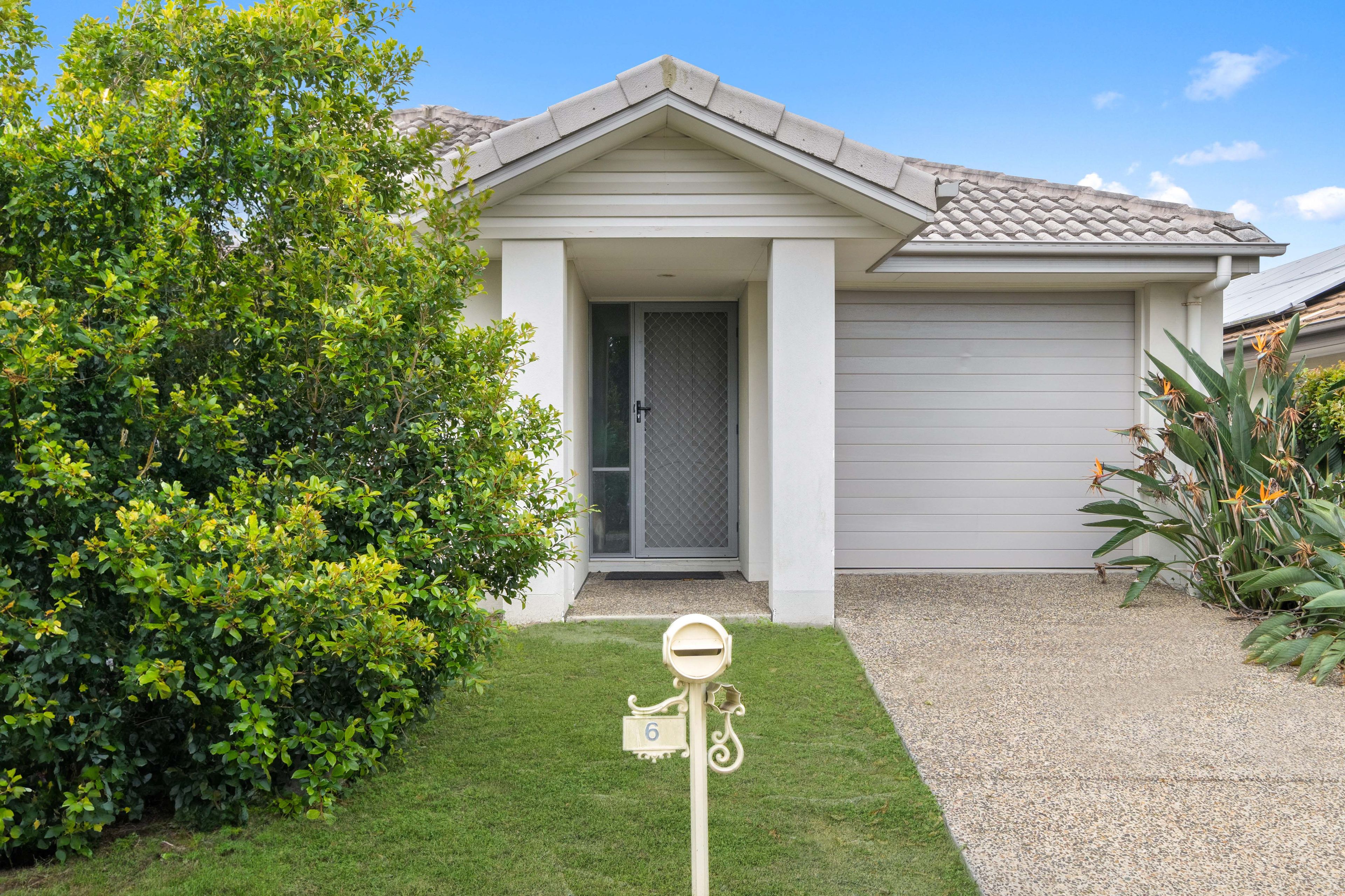 6 Lomond Street, North Lakes, QLD 4509