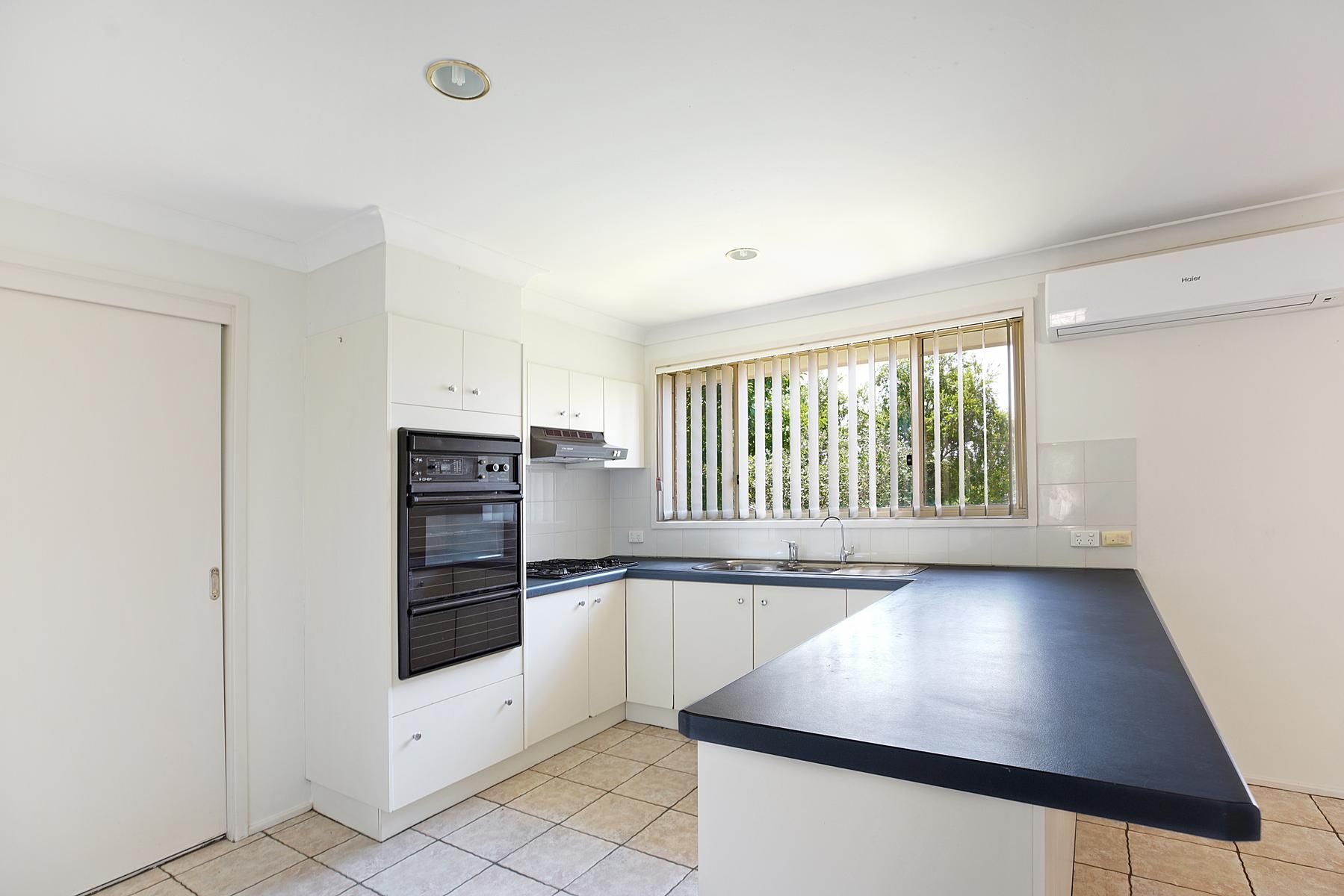 15 Banjo Paterson Close, Glenmore Park, NSW 2745