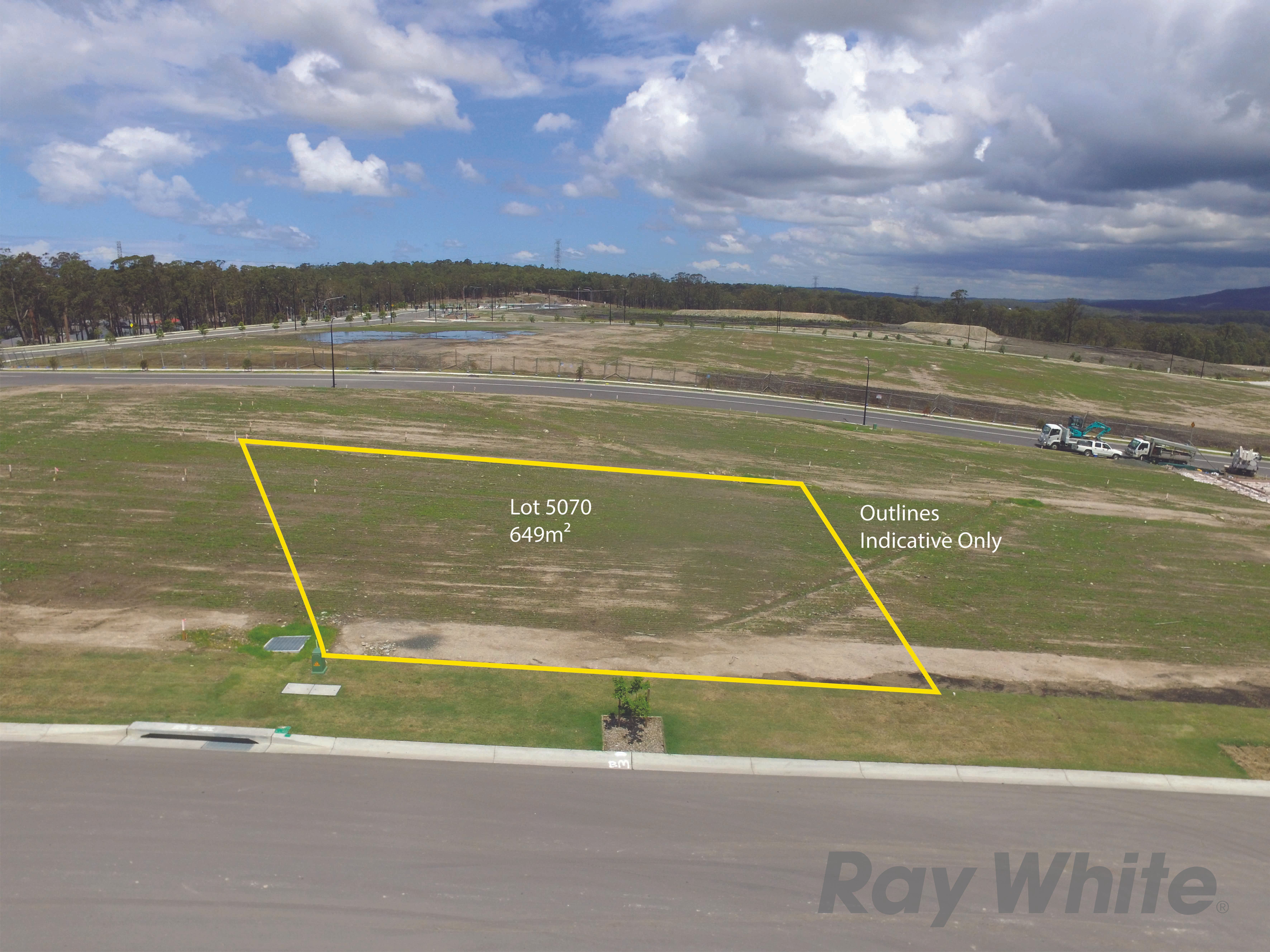 33 (Lot 5070) Breakwell Road, CAMERON PARK, NSW 2285