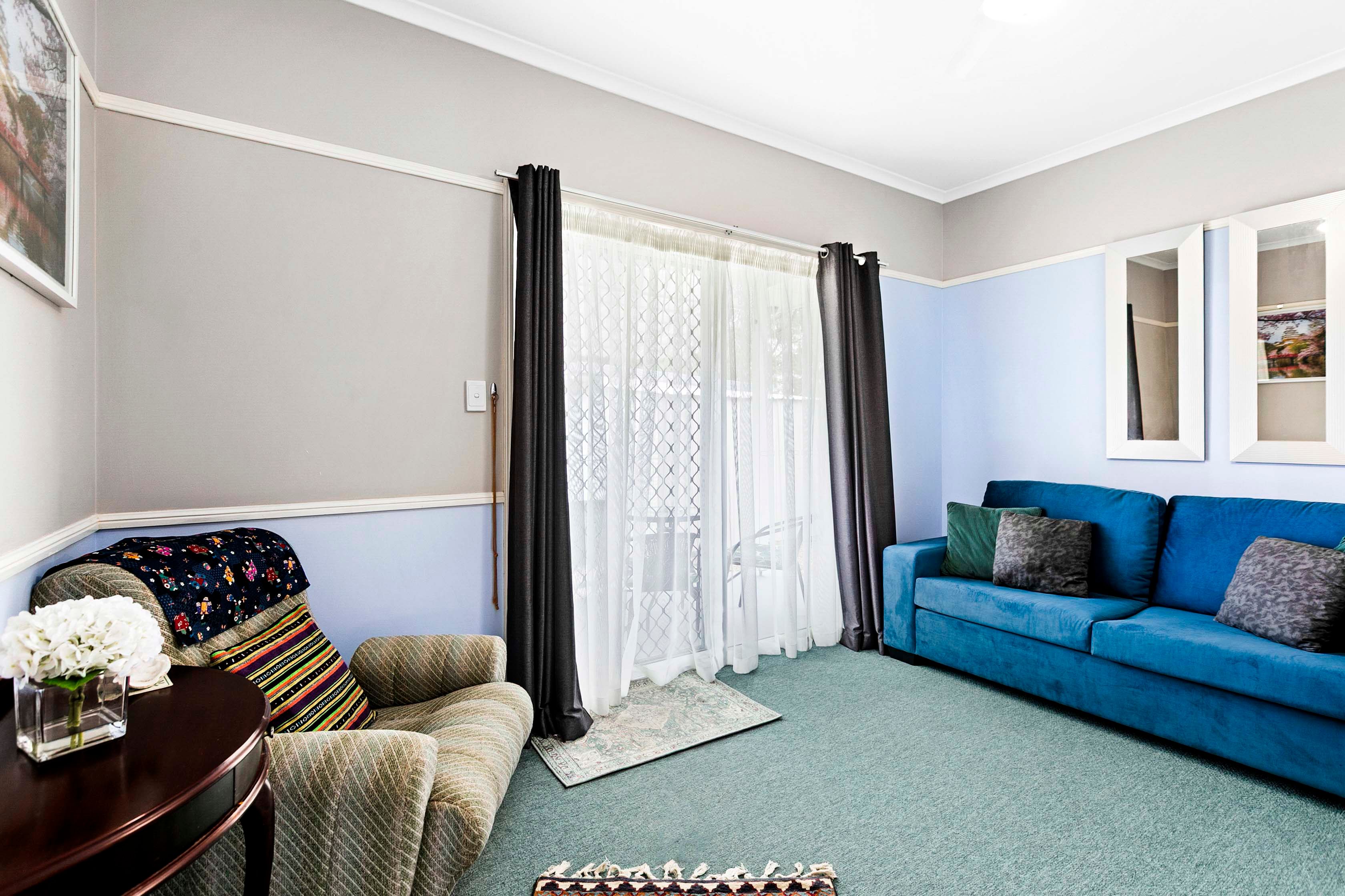 2 Kurrajong Crescent — photo 14 of 24
