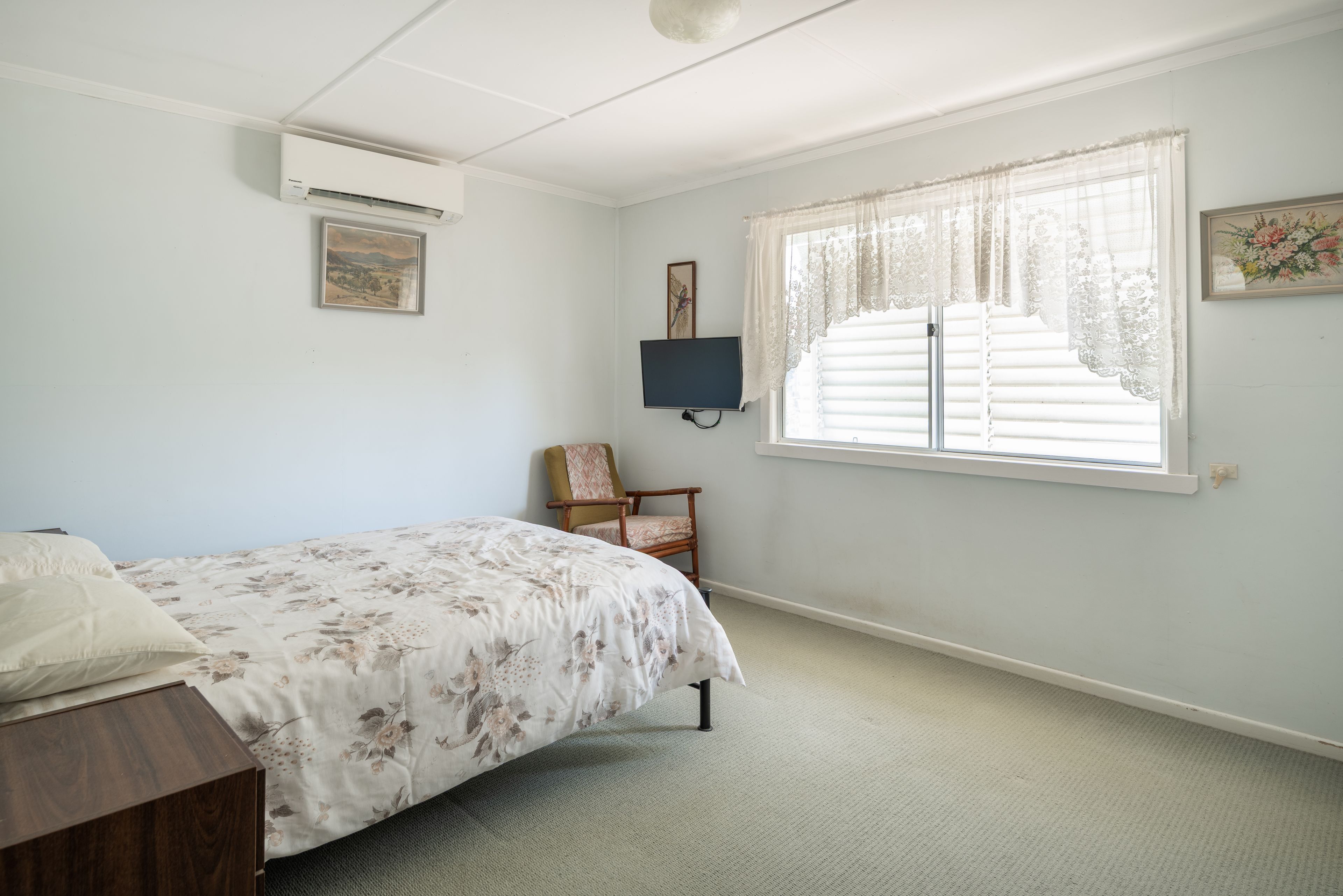 31 Davenant Street — photo 7 of 18