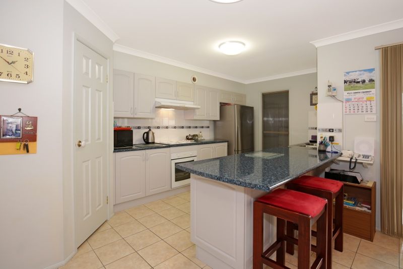 10 Burradoo Crescent, Worrigee, NSW 2540