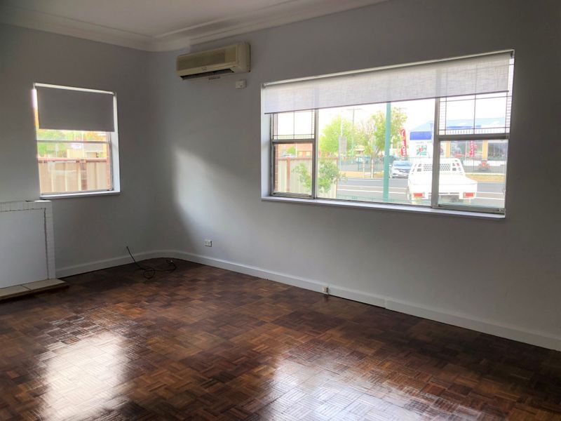 45 Lee Street — photo 3 of 18
